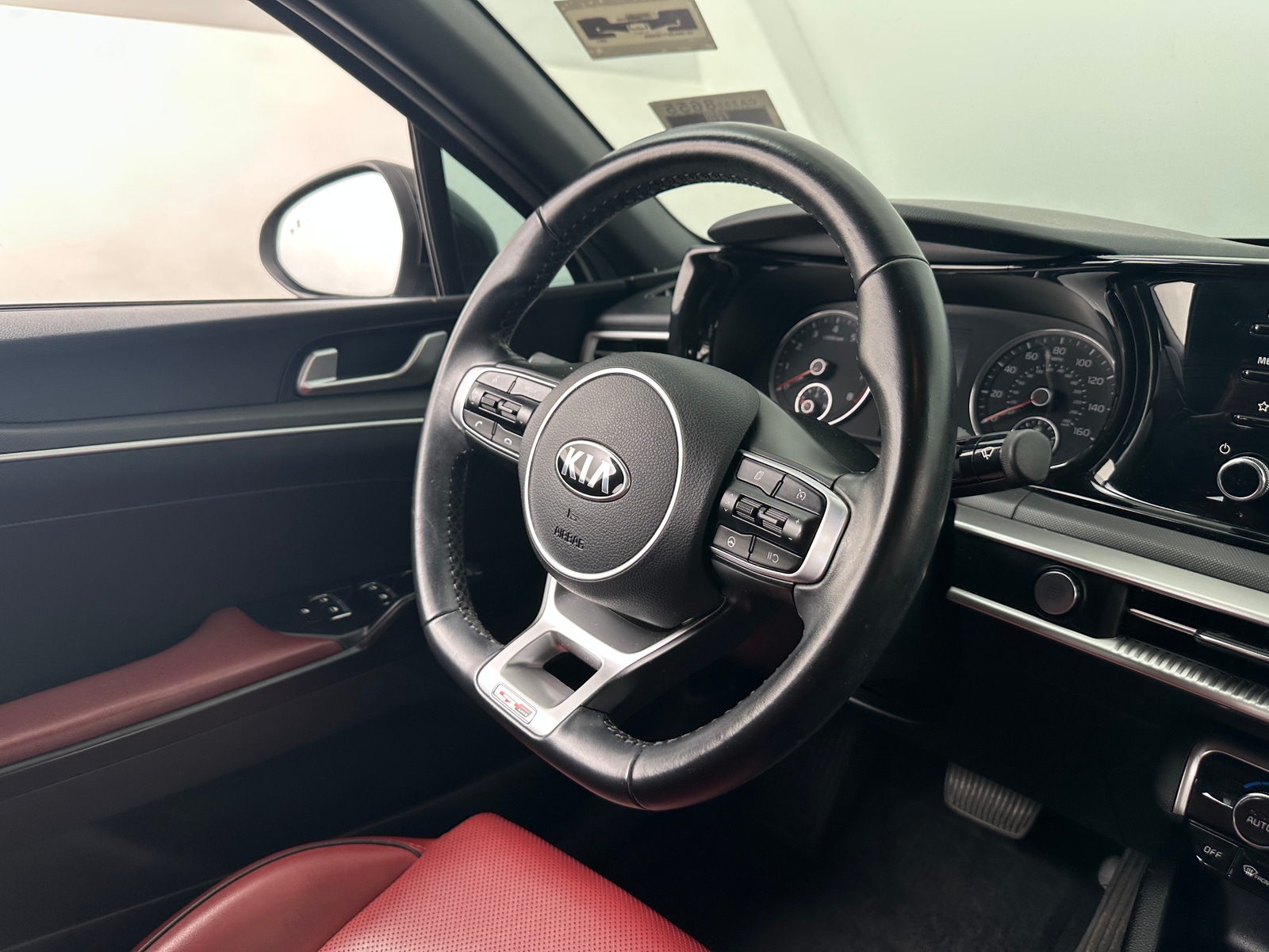 Thumbnail: 2021 Kia K5 - 4