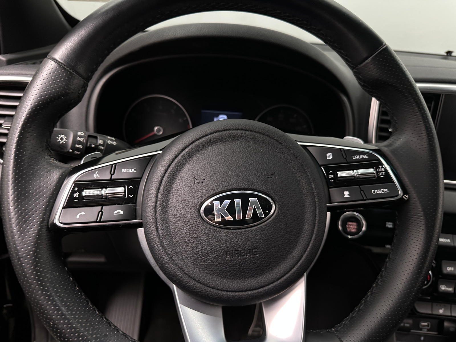Thumbnail: 2022 Kia Sportage - 4