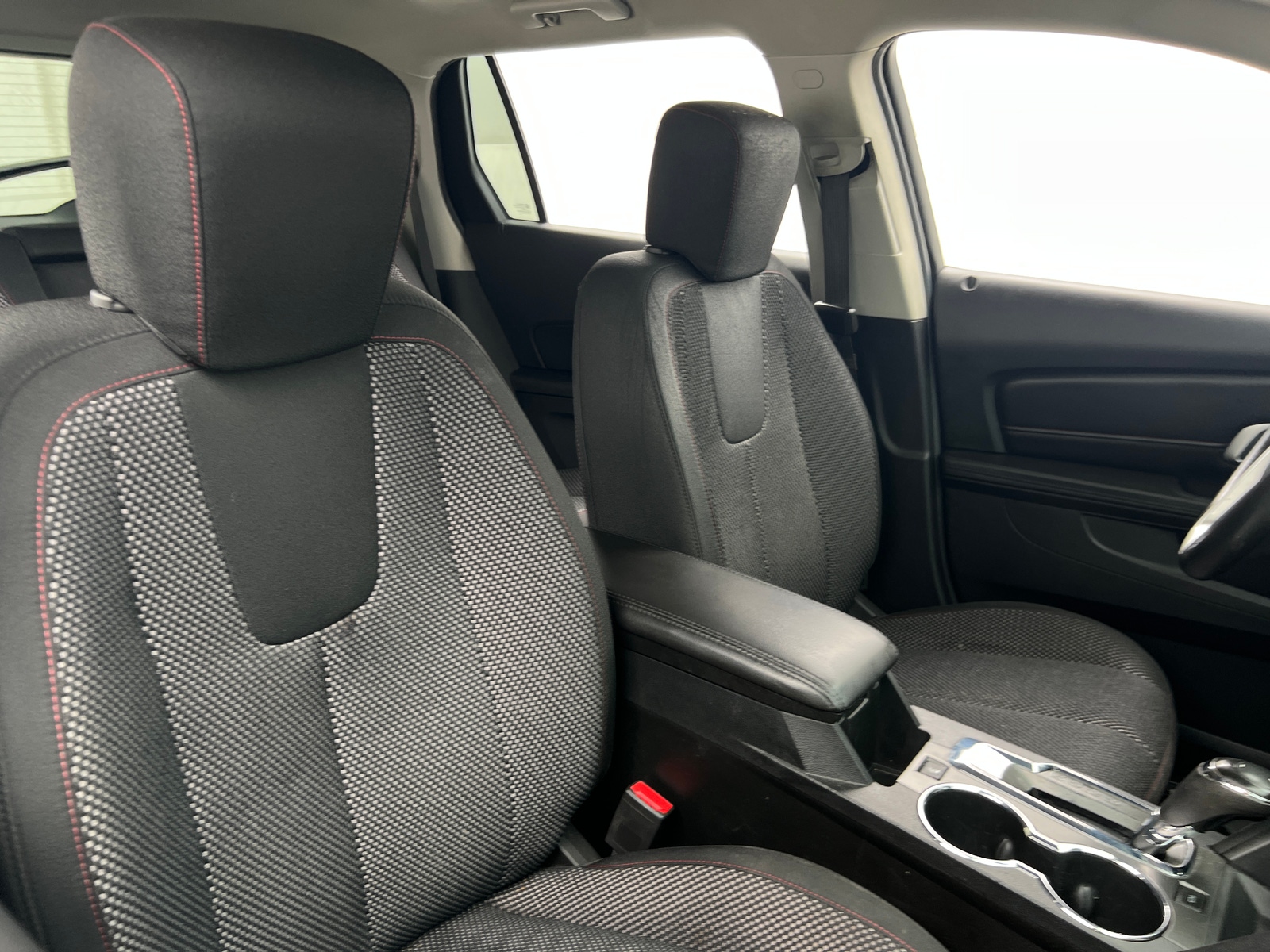 Thumbnail: 2017 GMC Terrain - 2