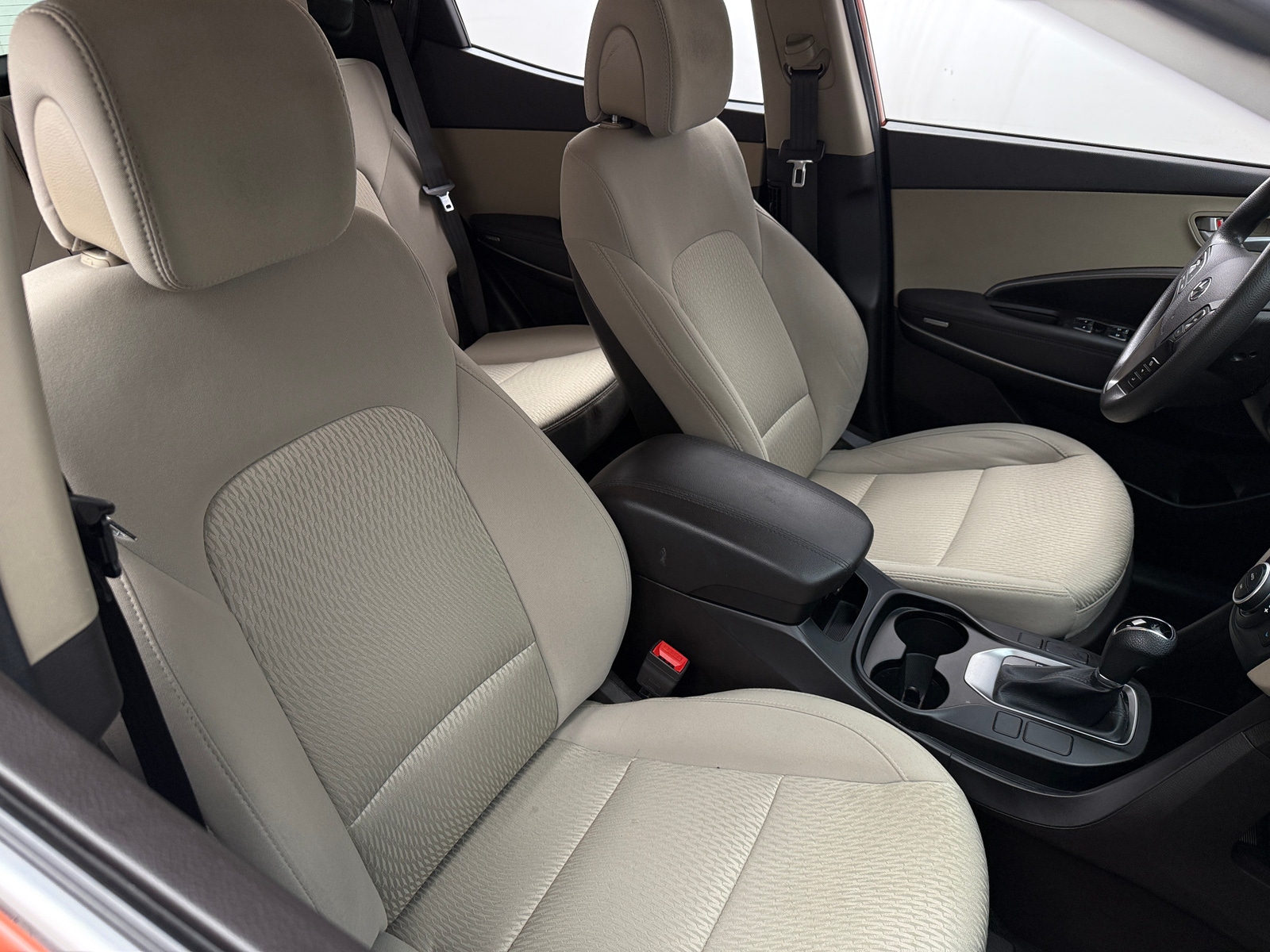 Thumbnail: 2017 Hyundai Santa Fe - 2