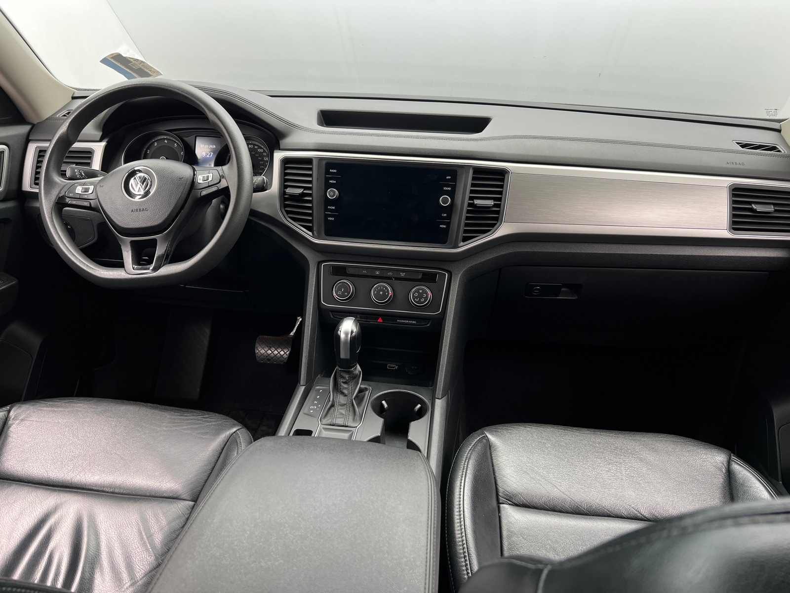 Thumbnail: 2018 Volkswagen Atlas - 3
