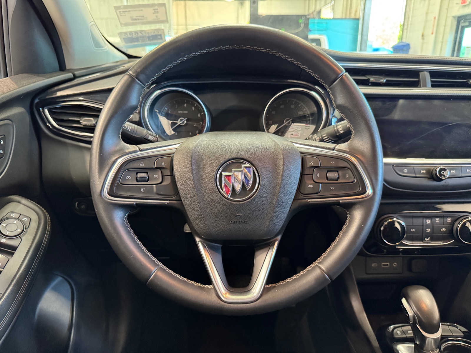 Thumbnail: 2020 Buick Encore GX - 5