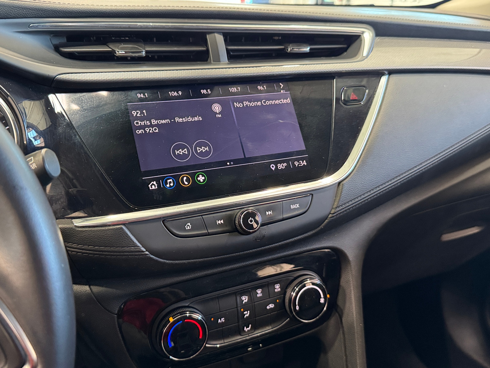 Thumbnail: 2020 Buick Encore GX - 4