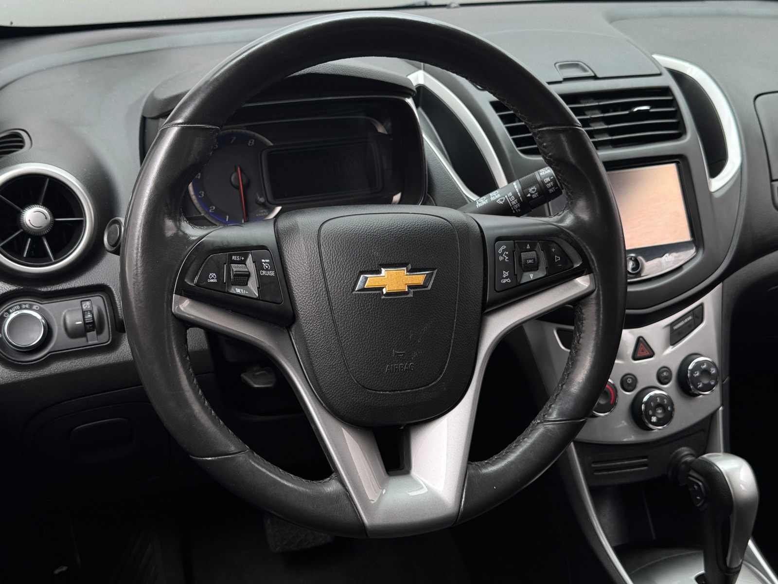 Thumbnail: 2015 Chevrolet Trax - 5