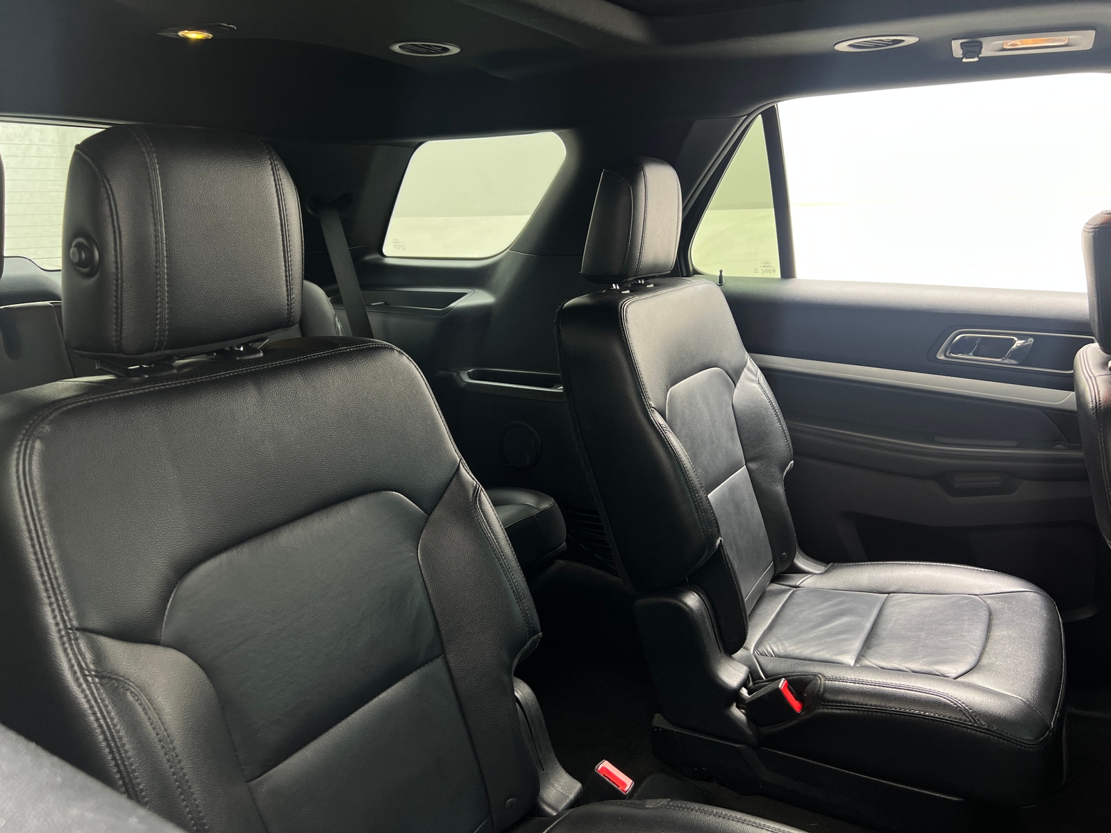 Thumbnail: 2016 Ford Explorer - 6