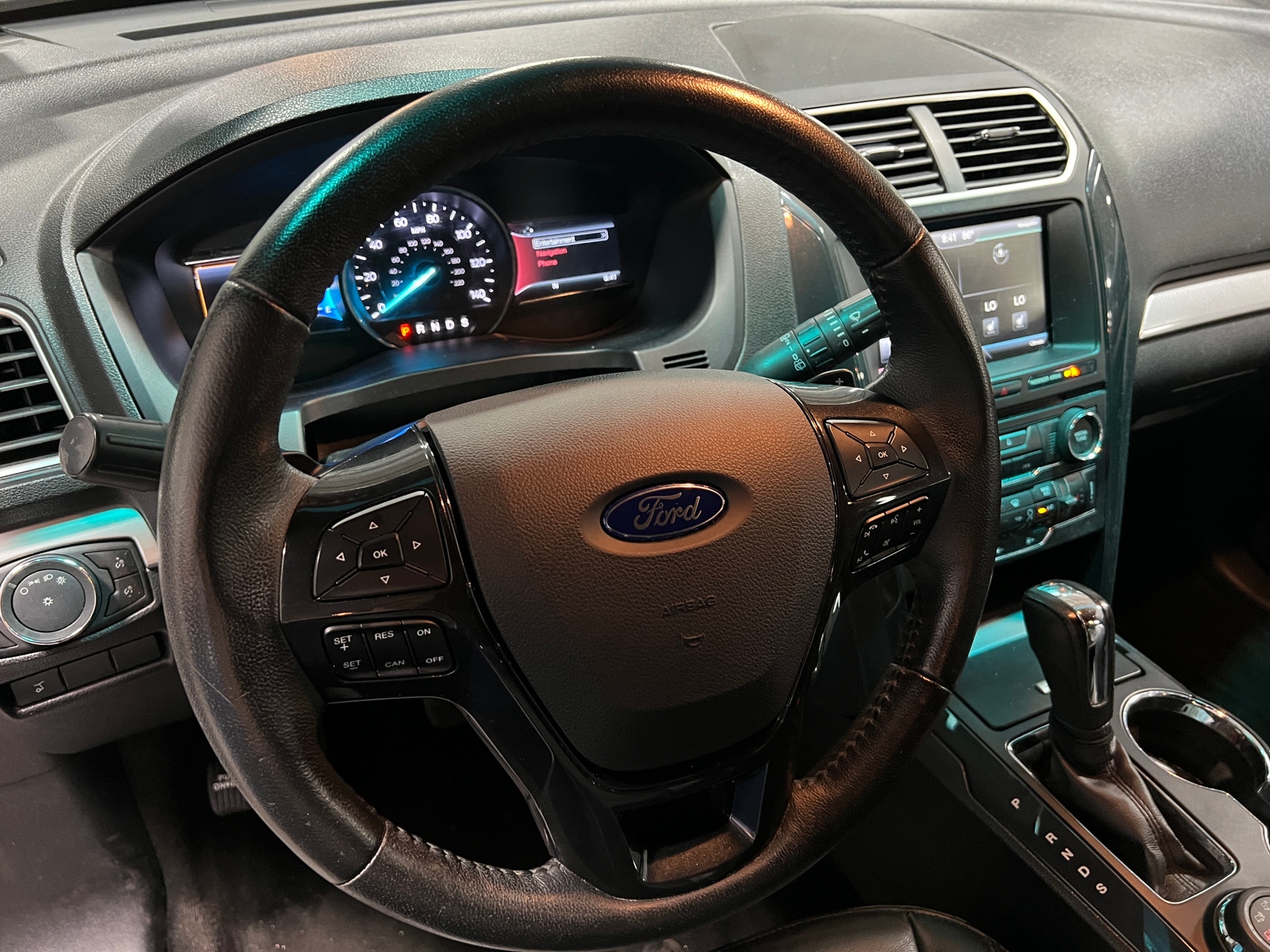 Thumbnail: 2016 Ford Explorer - 5