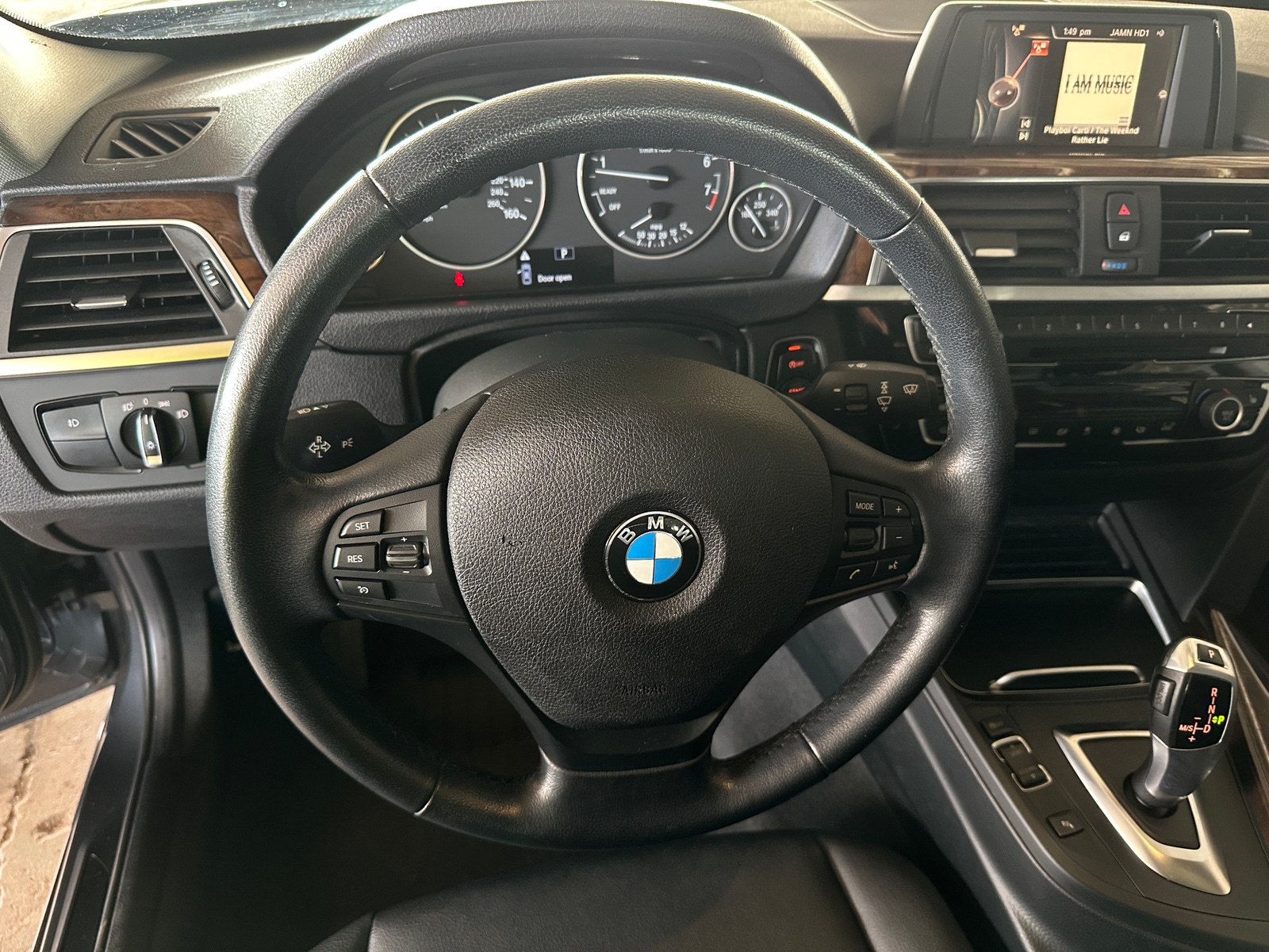 Thumbnail: 2016 BMW 3 Series - 4