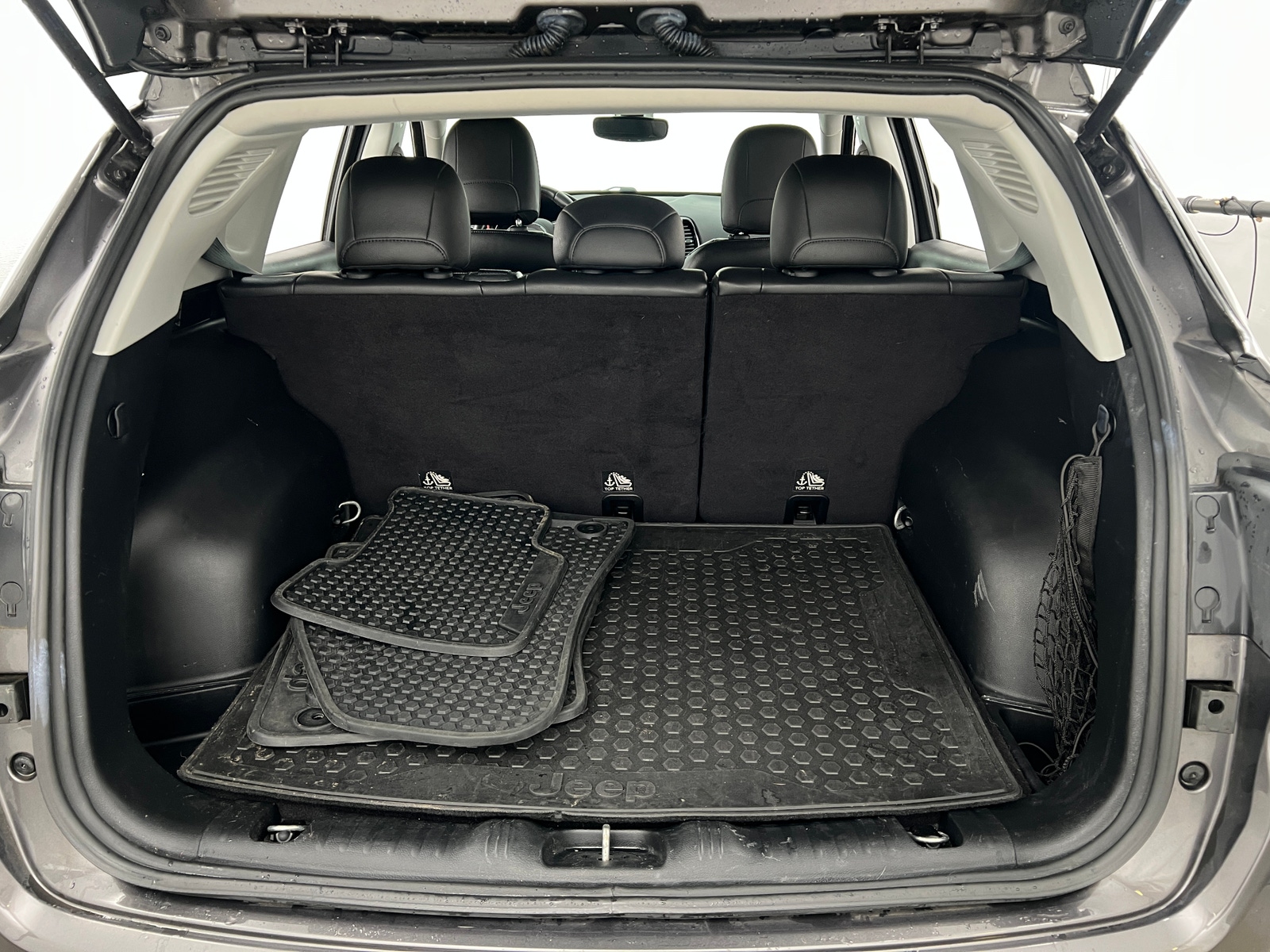 Thumbnail: 2018 Jeep Compass - 6