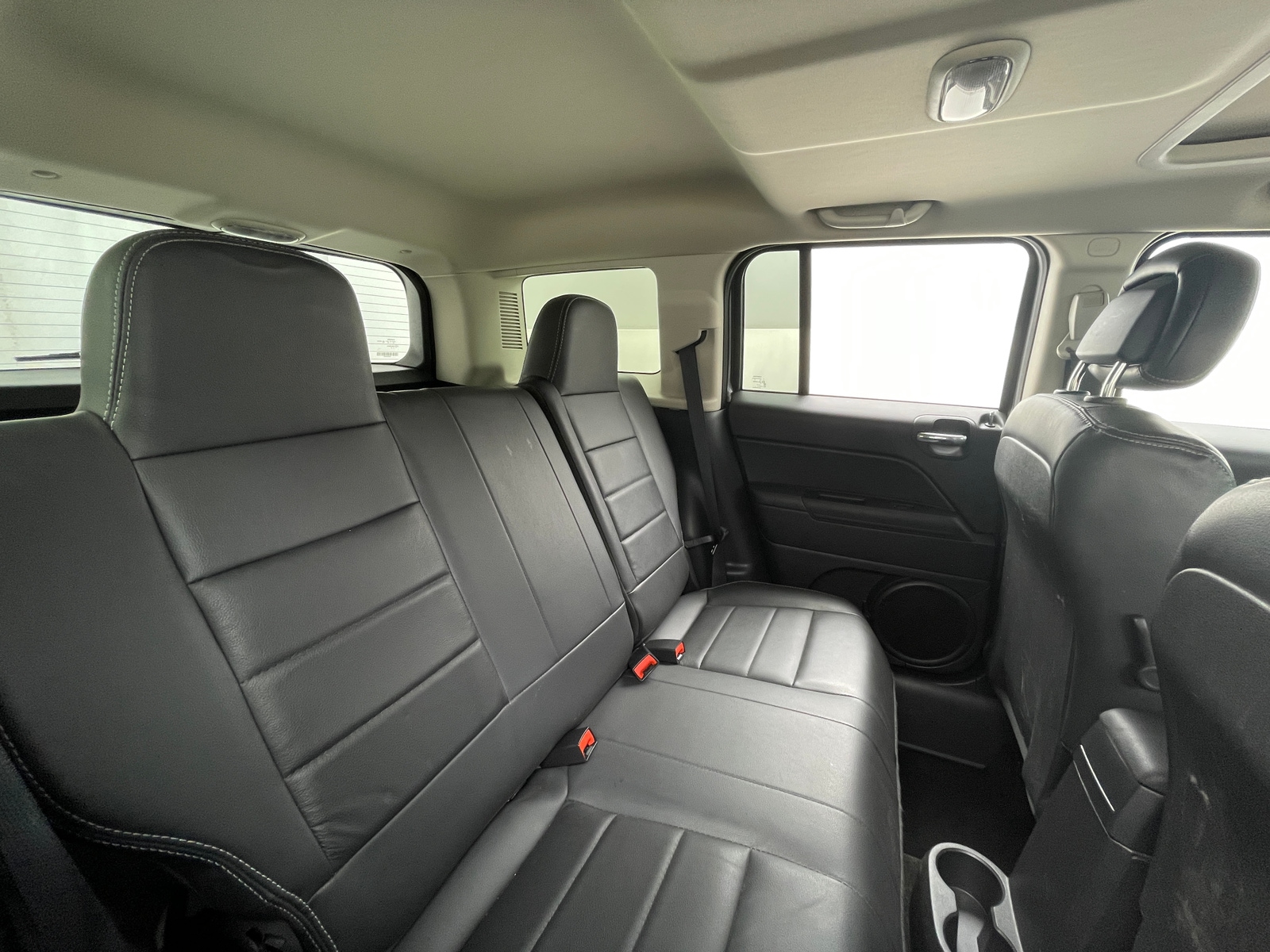 Thumbnail: 2015 Jeep Patriot - 6