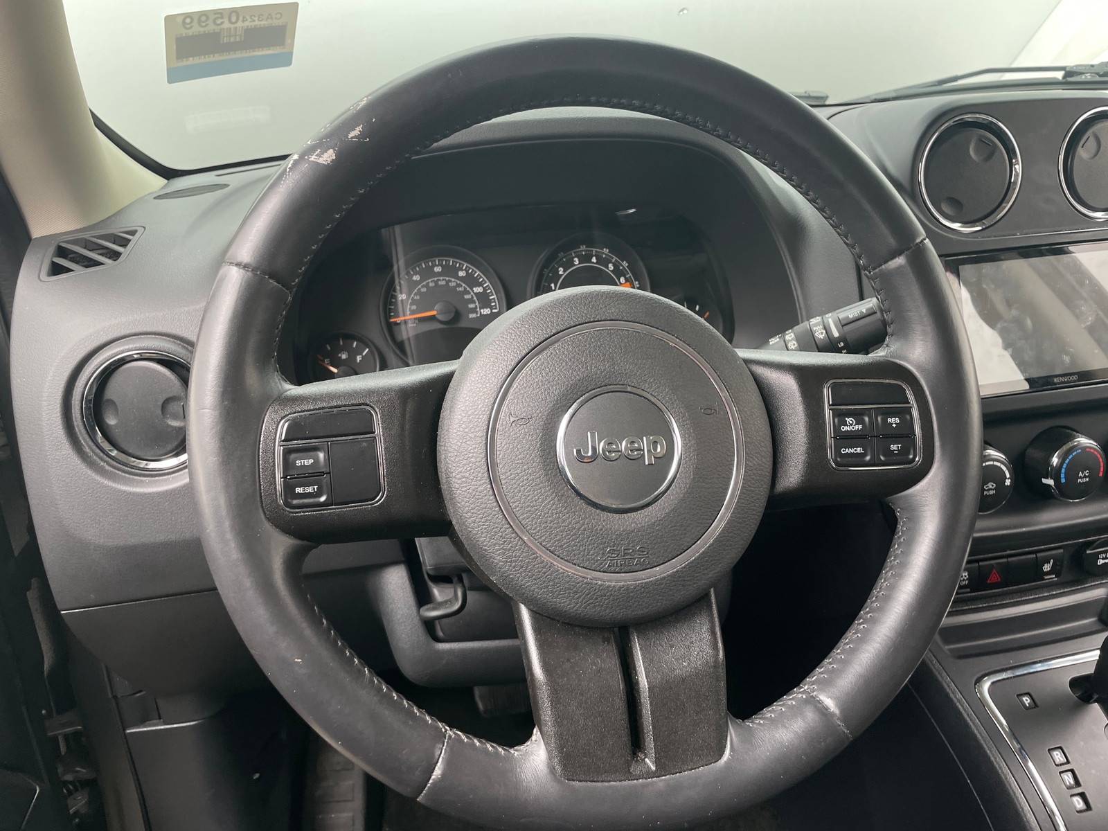 Thumbnail: 2015 Jeep Patriot - 5