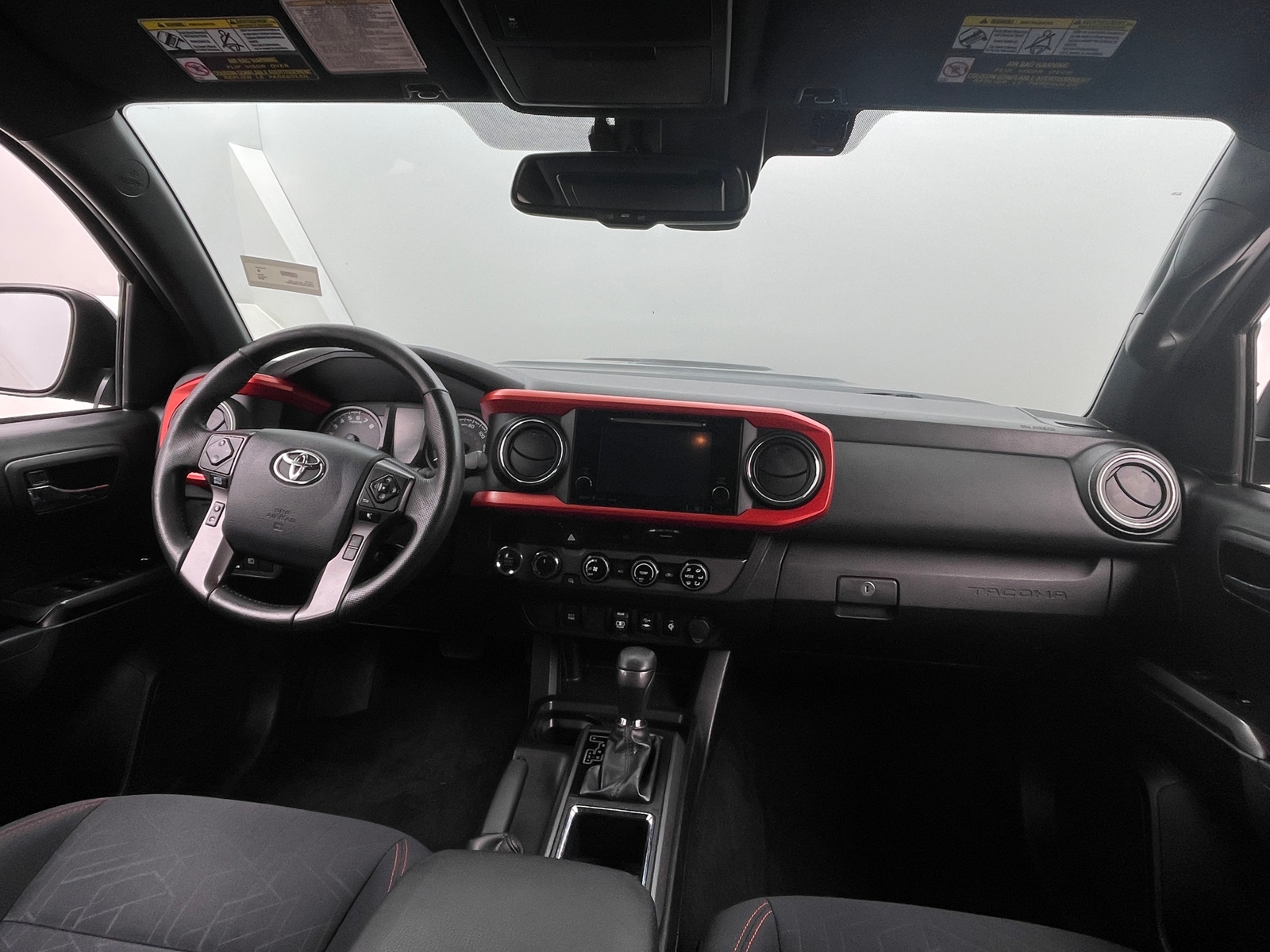 Thumbnail: 2018 Toyota Tacoma - 3