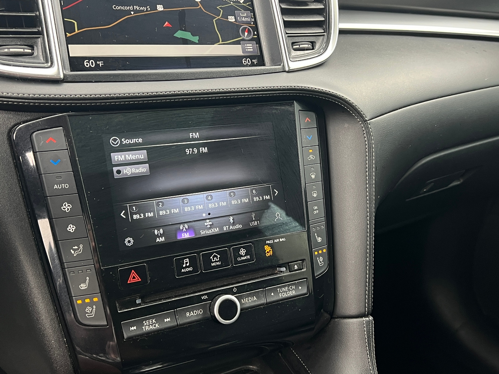 Thumbnail: 2020 INFINITI QX50 - 3