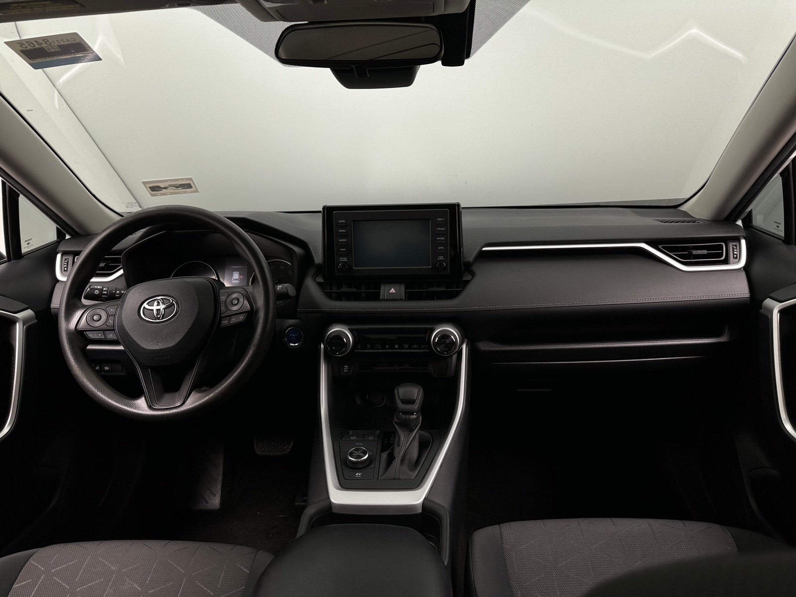 Thumbnail: 2019 Toyota RAV4 - 3