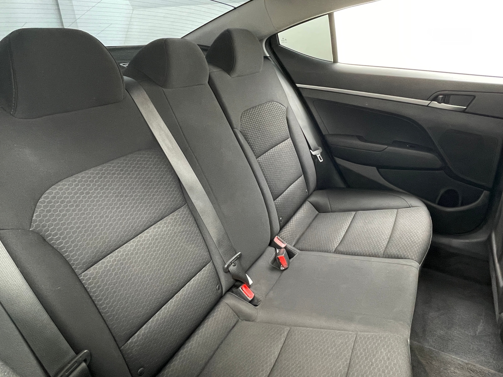 Thumbnail: 2019 Hyundai Elantra - 6