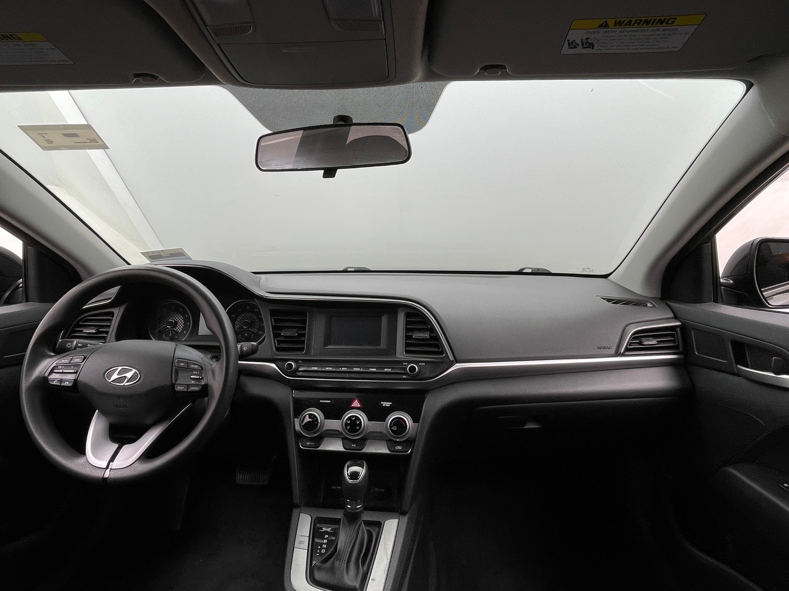 Thumbnail: 2019 Hyundai Elantra - 3