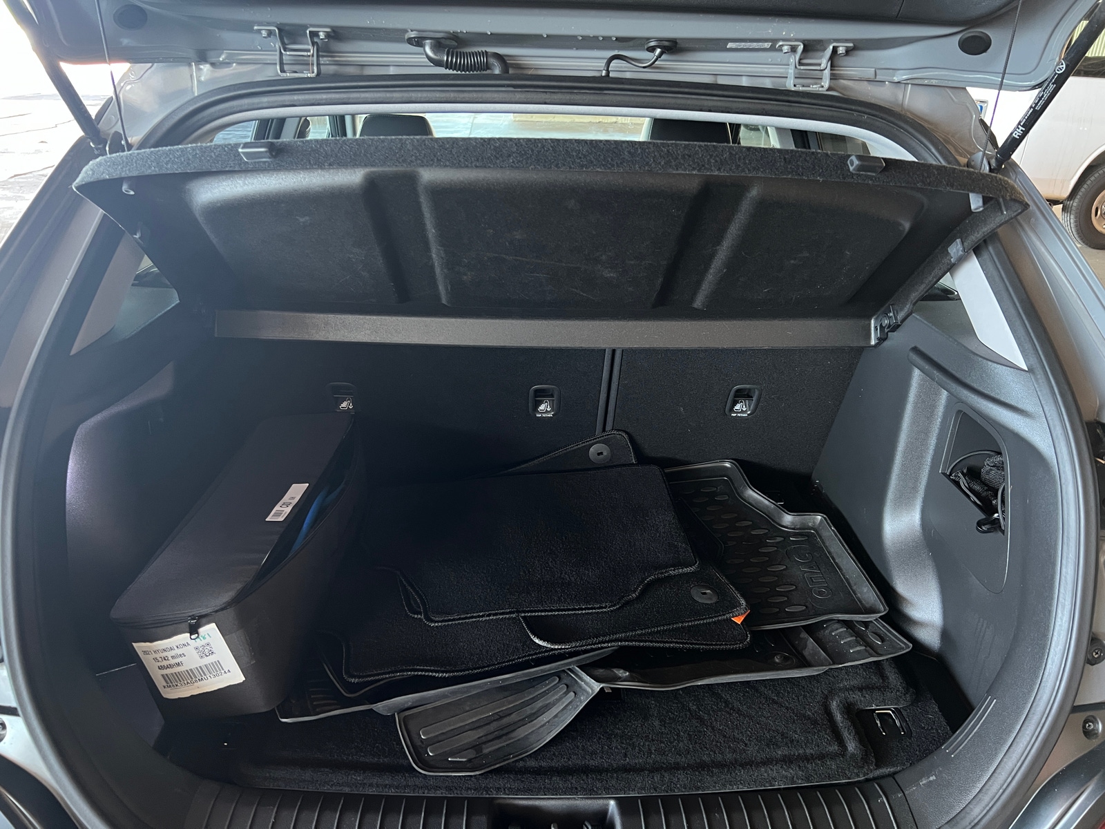 Thumbnail: 2021 Hyundai Kona - 6