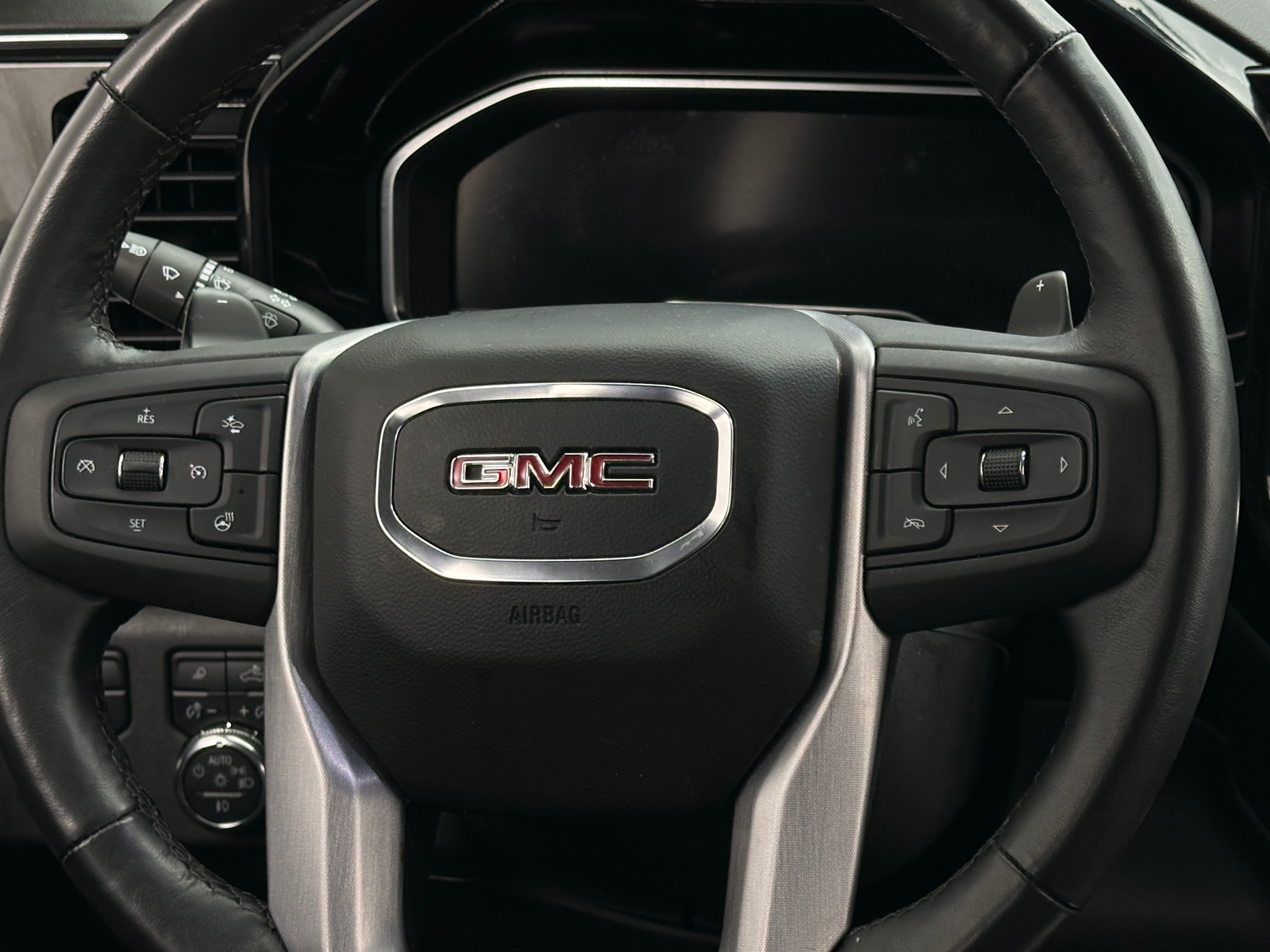 Thumbnail: 2022 GMC Sierra 1500 - 4