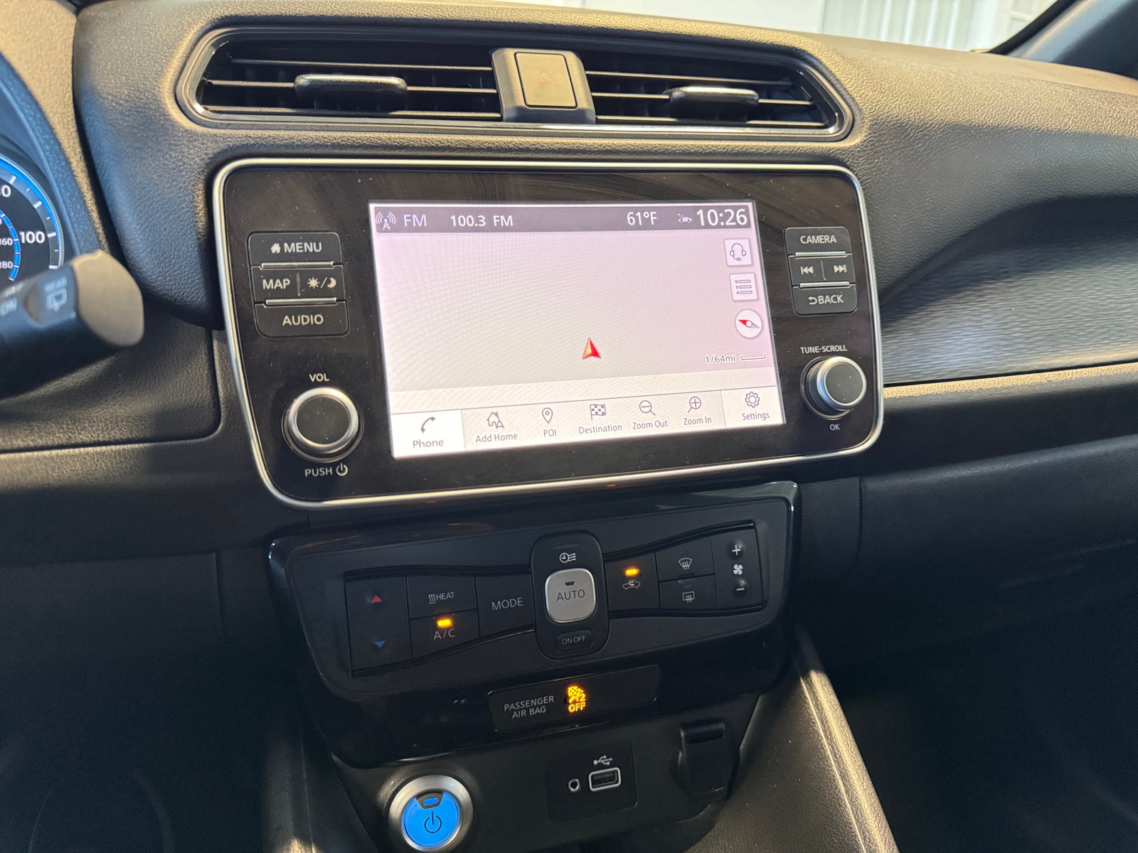 Thumbnail: 2019 Nissan Leaf - 4