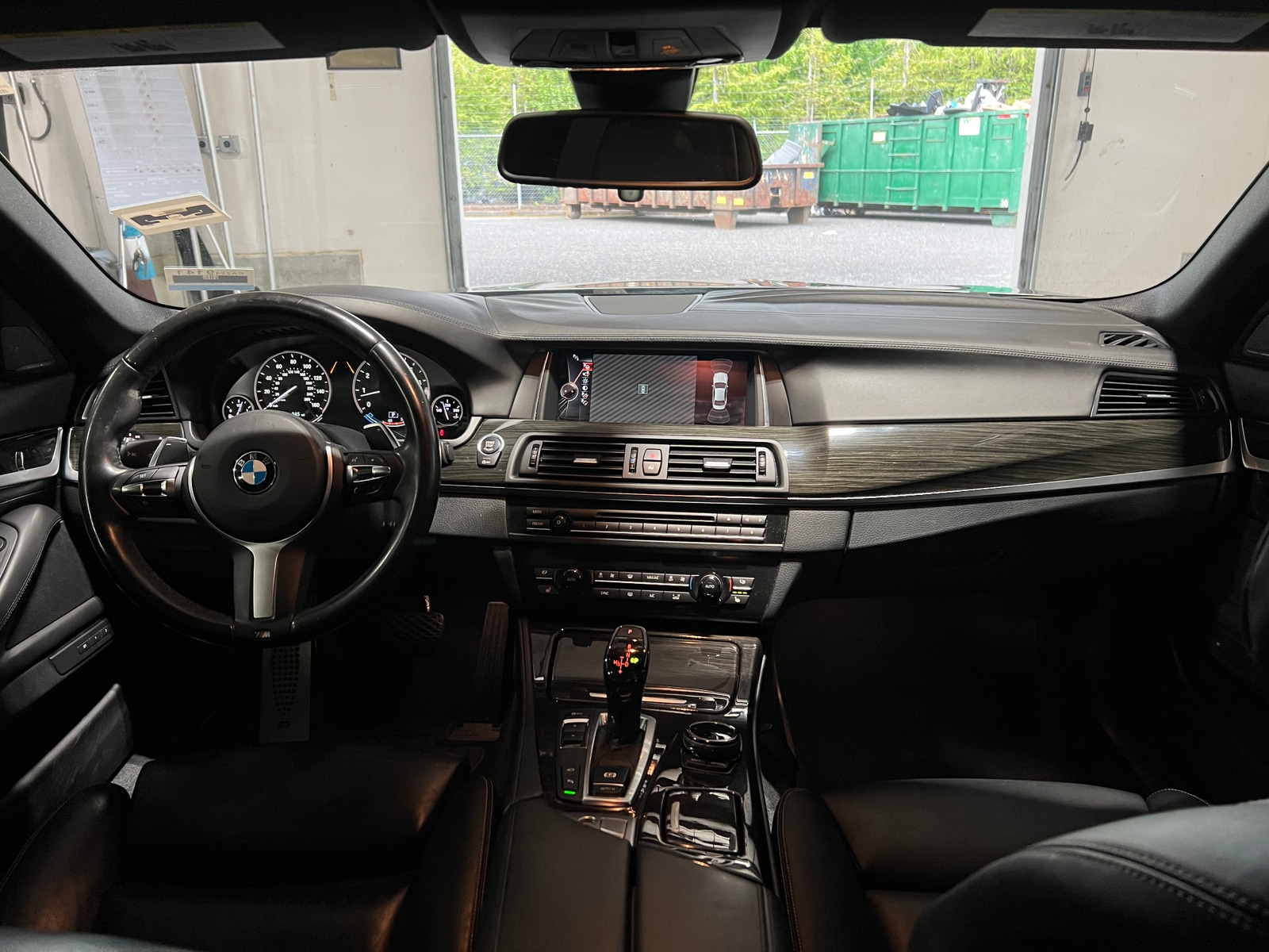 Thumbnail: 2016 BMW 5 Series - 2