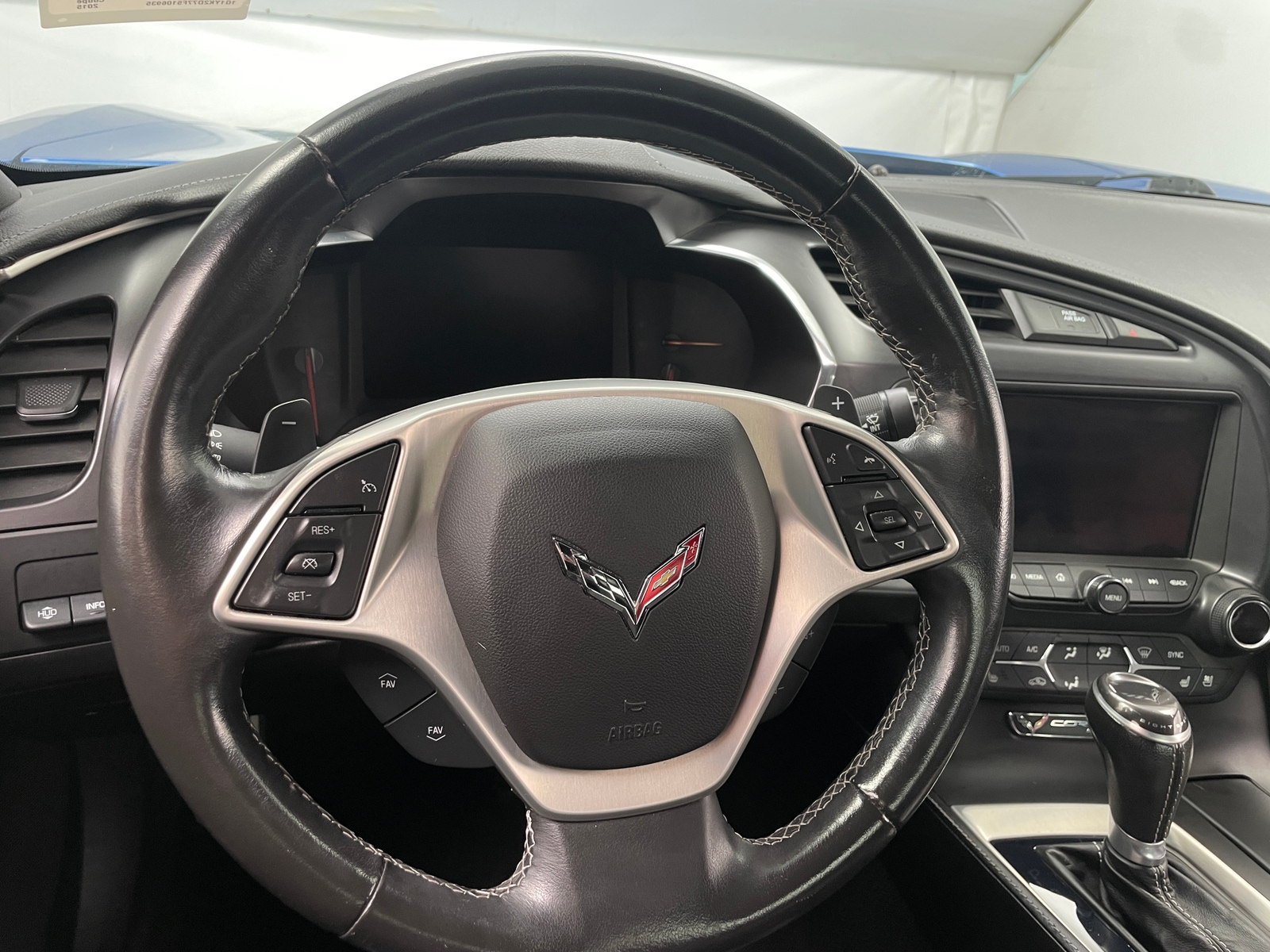 Thumbnail: 2015 Chevrolet Corvette - 3