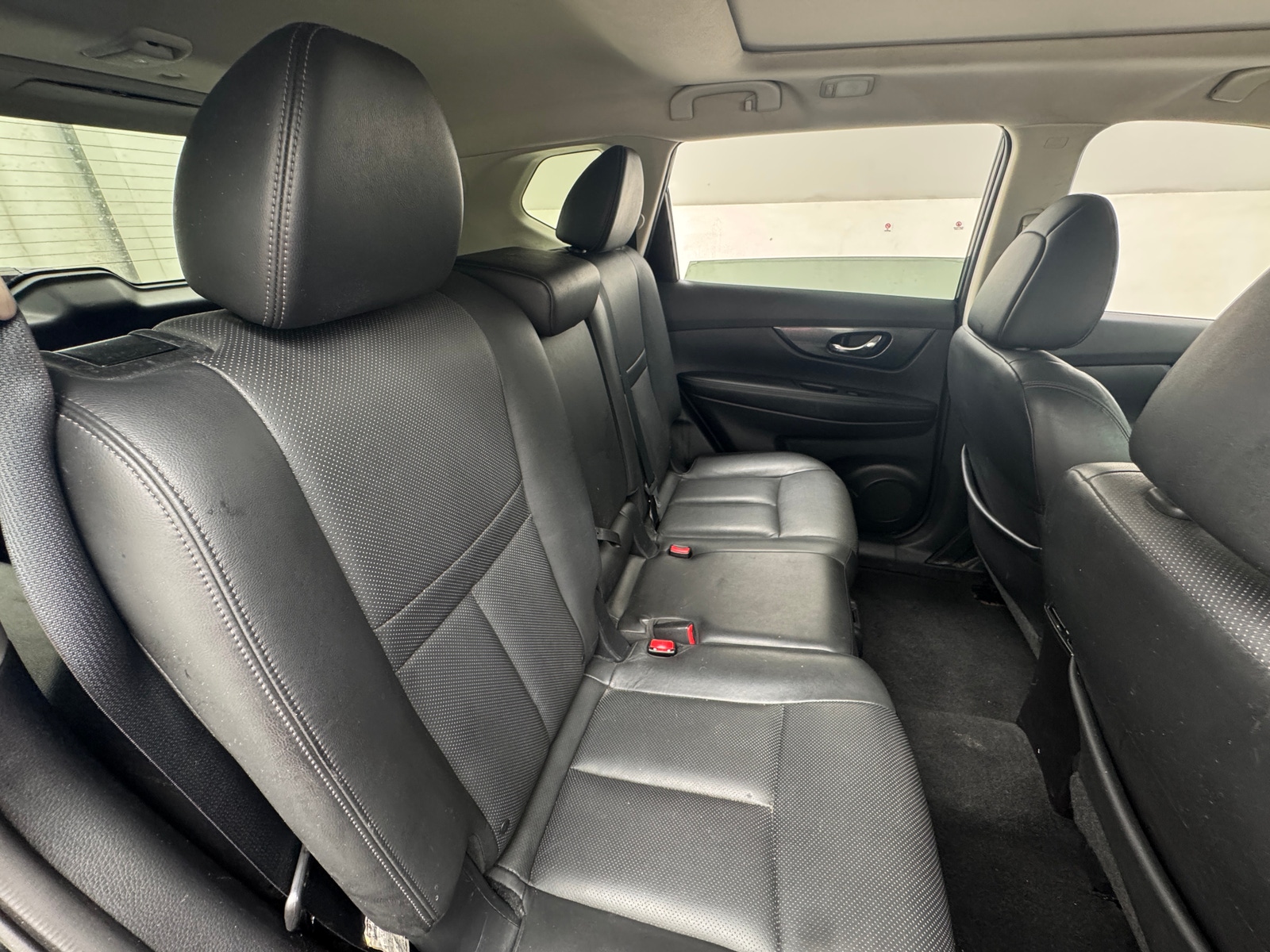 Thumbnail: 2015 Nissan Rogue - 6
