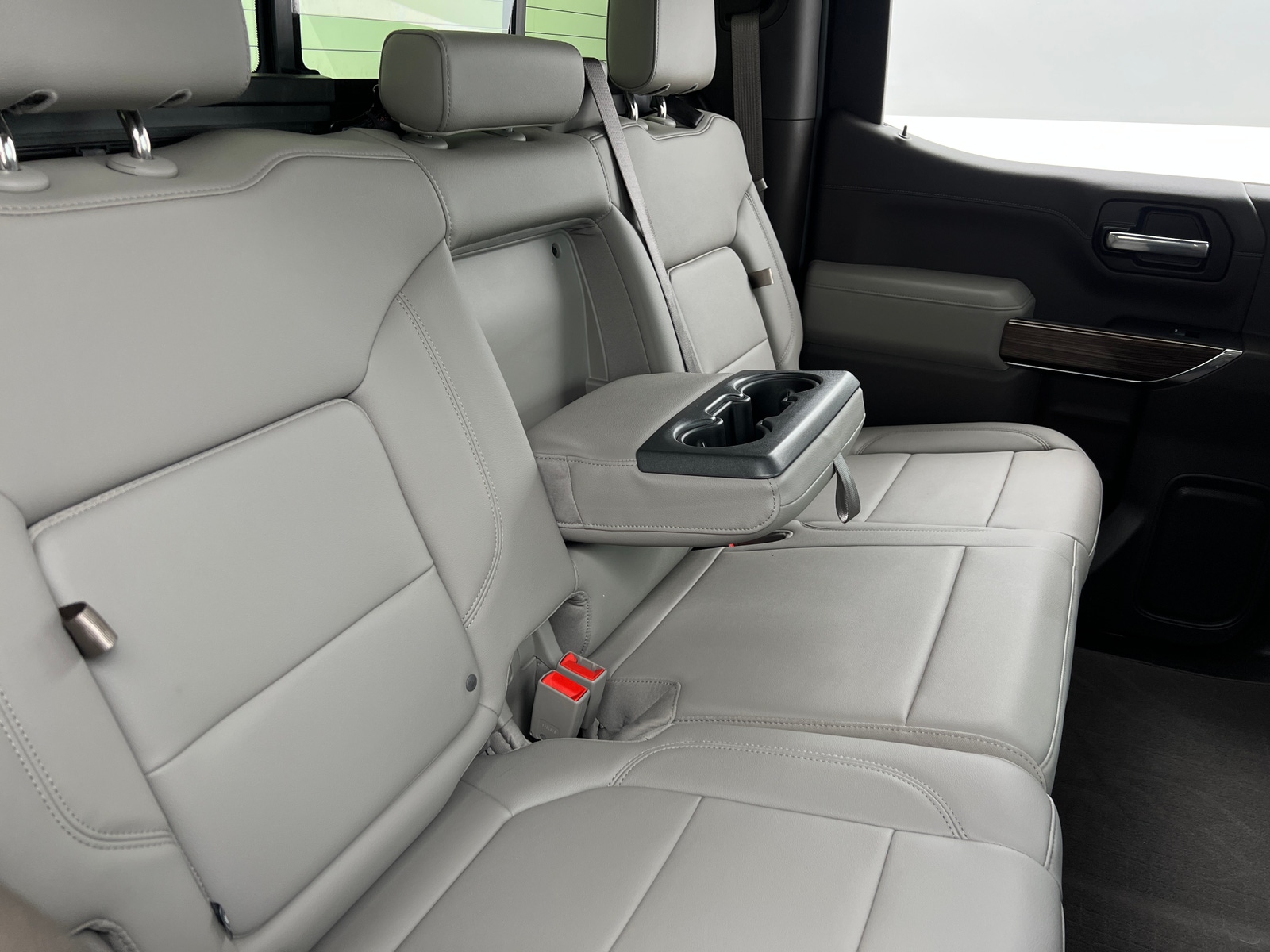 Thumbnail: 2020 Chevrolet Silverado 1500 - 5