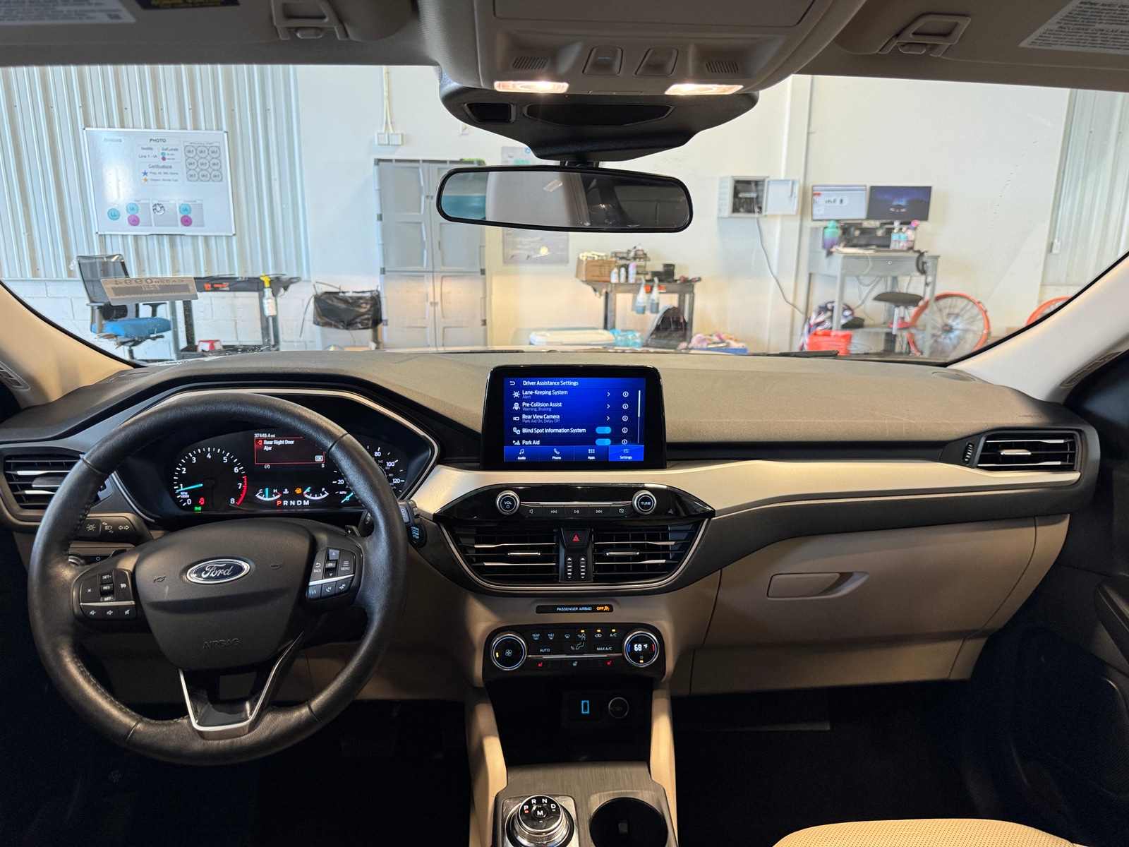 Thumbnail: 2020 Ford Escape - 2