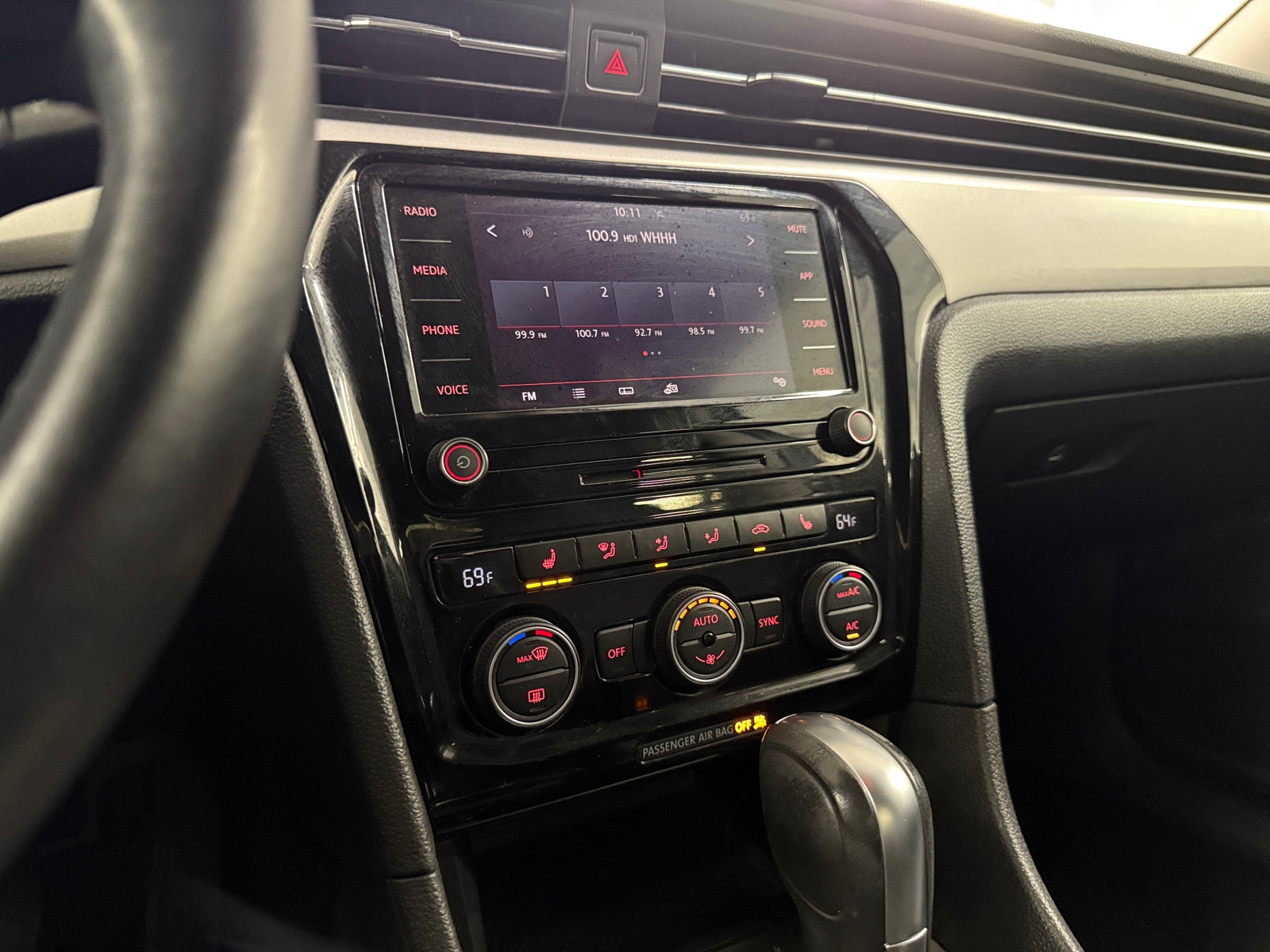 Thumbnail: 2020 Volkswagen Passat - 3