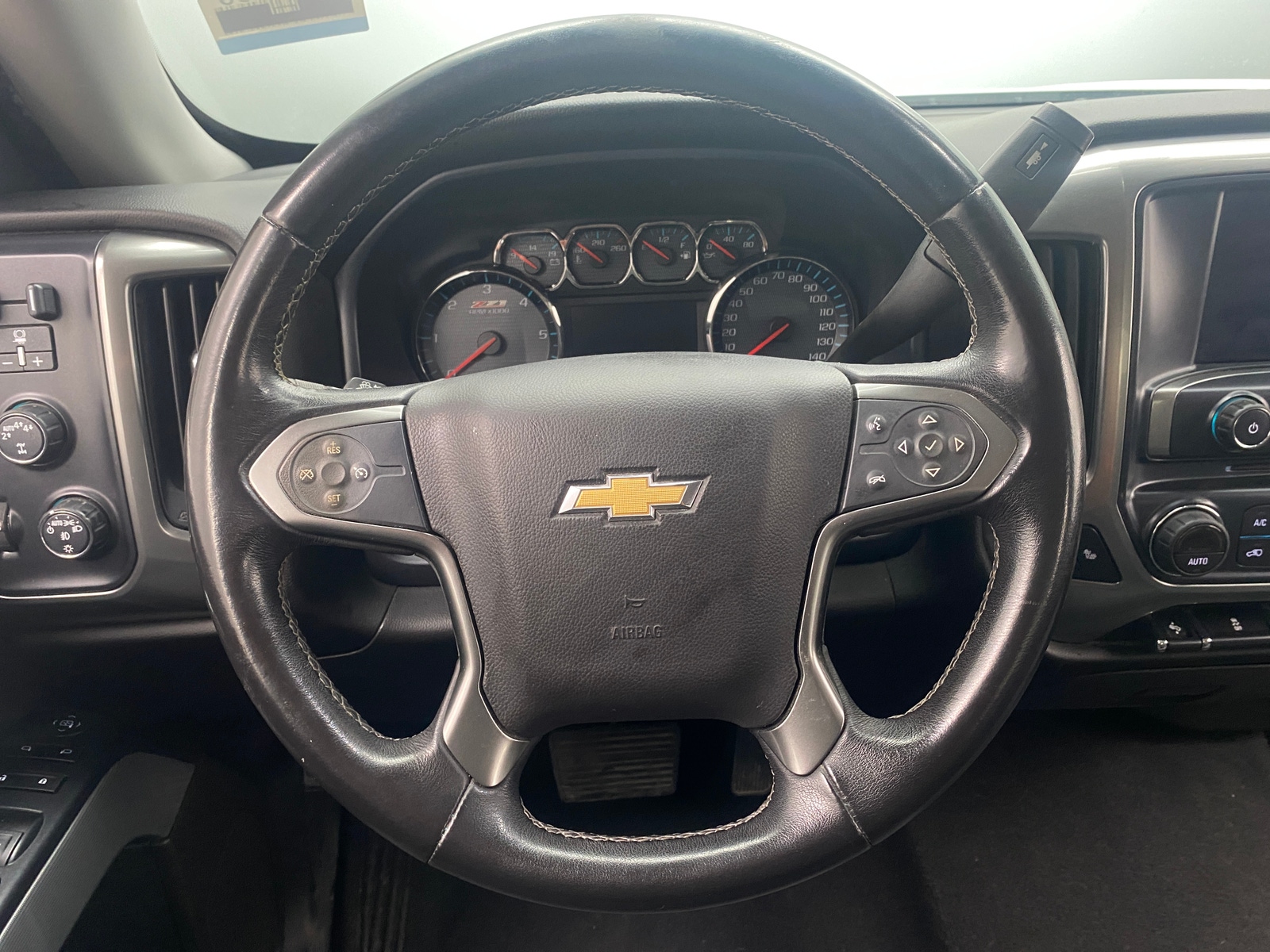 Thumbnail: 2018 Chevrolet Silverado 1500 - 5