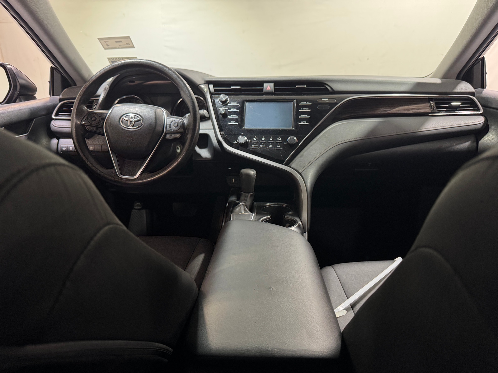 Thumbnail: 2019 Toyota Camry - 3