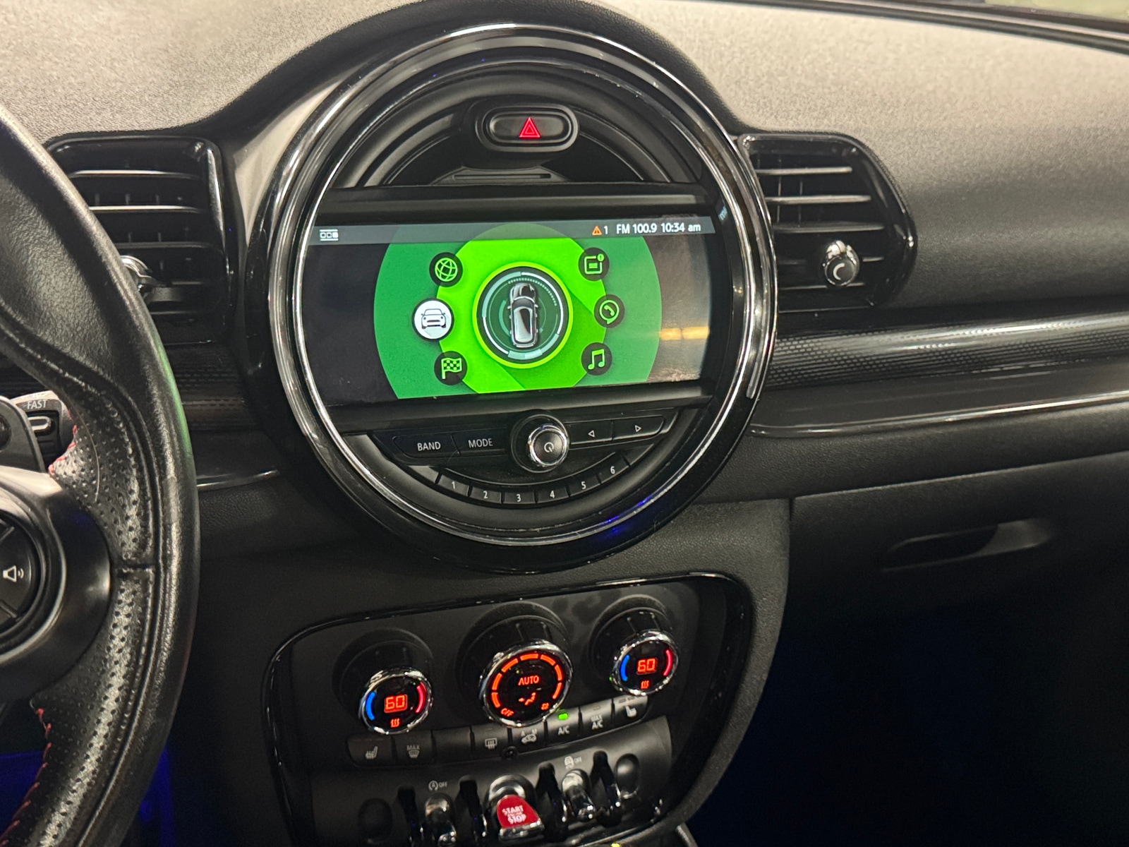 Thumbnail: 2017 MINI Cooper Clubman - 4