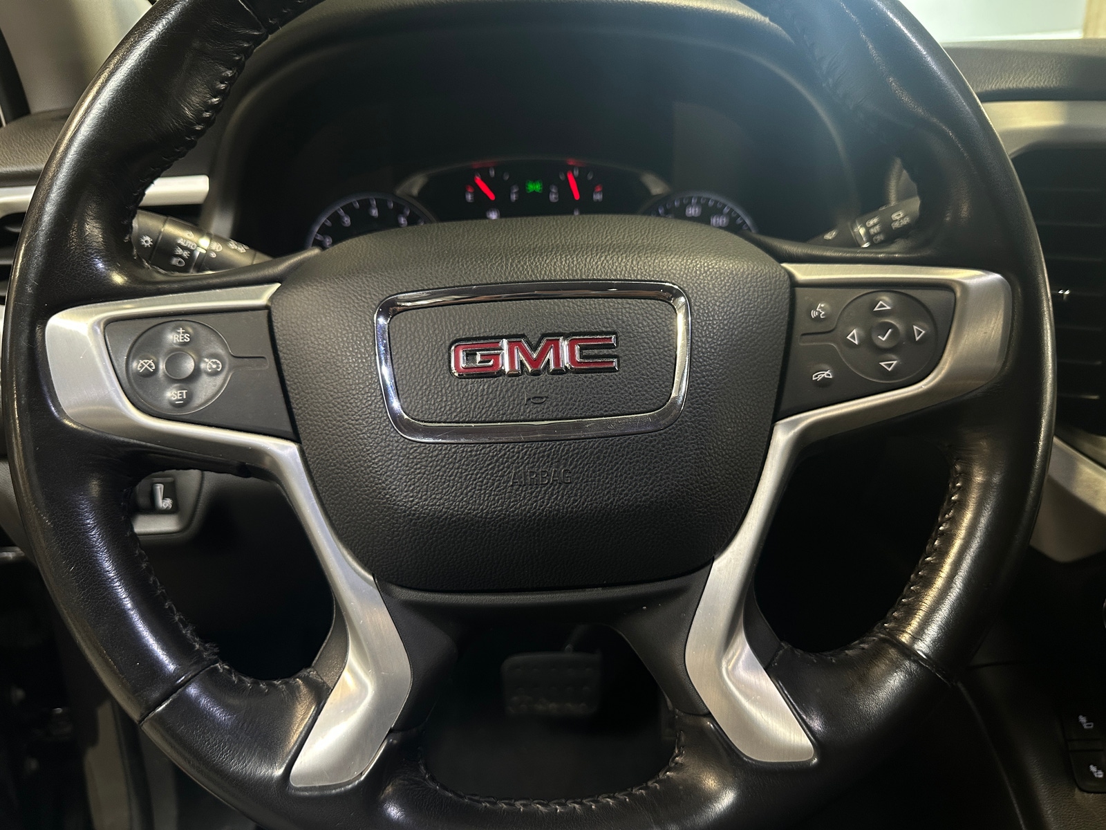 Thumbnail: 2019 GMC Acadia - 5
