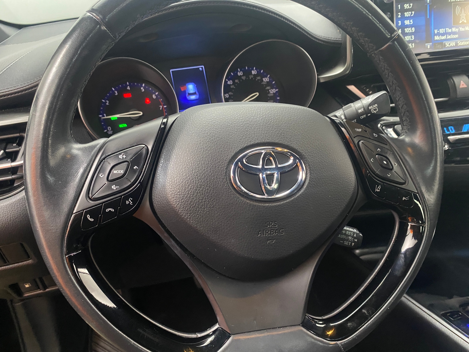 Thumbnail: 2018 Toyota C-HR - 5
