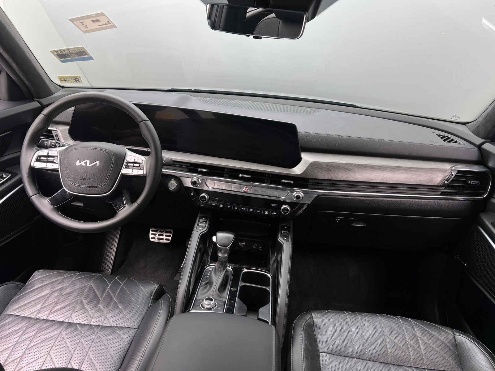 Thumbnail: 2023 Kia Telluride - 2