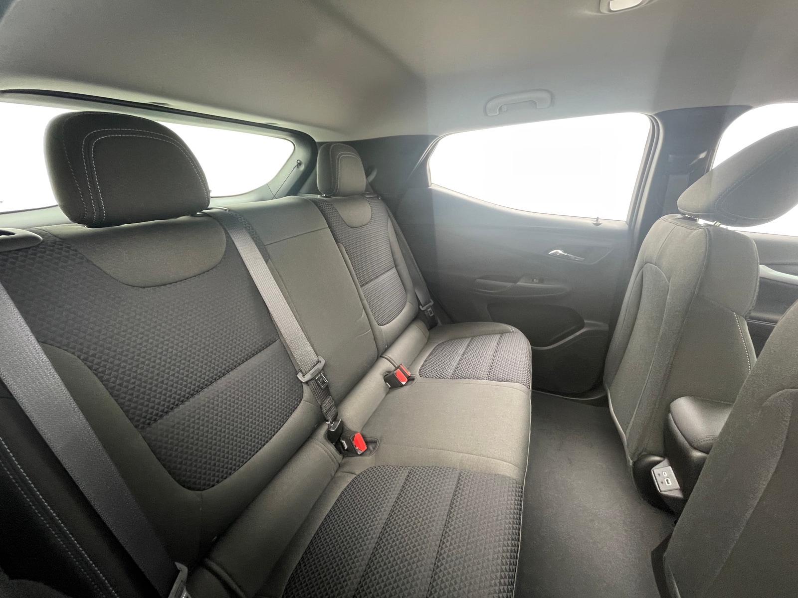 Thumbnail: 2023 Chevrolet Bolt EUV - 6