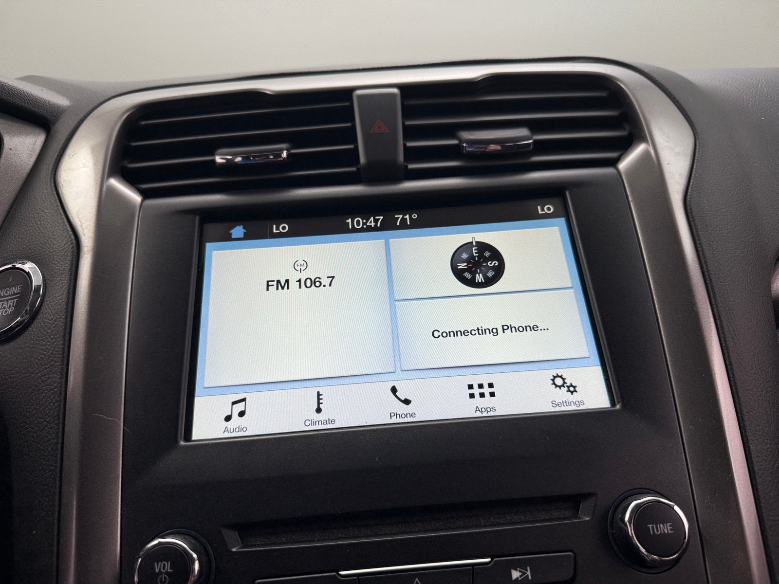 Thumbnail: 2017 Ford Fusion - 4