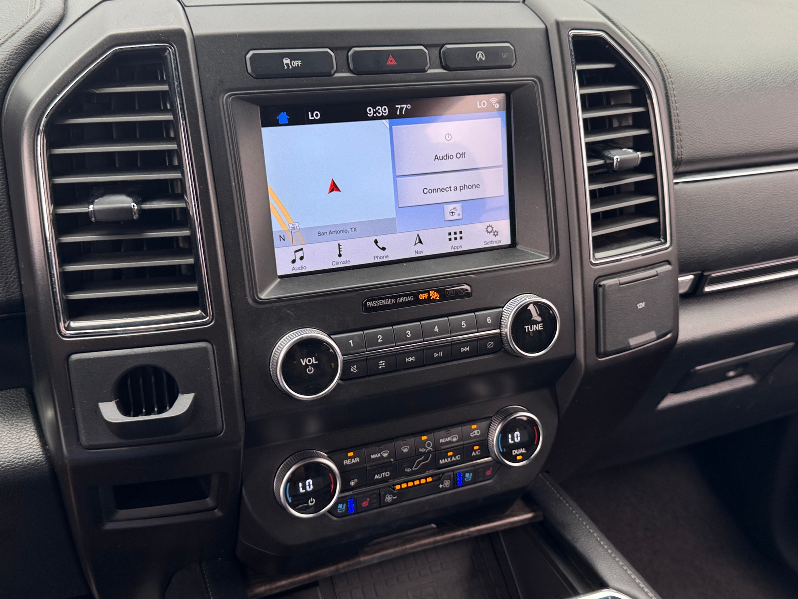 Thumbnail: 2019 Ford Expedition MAX - 3