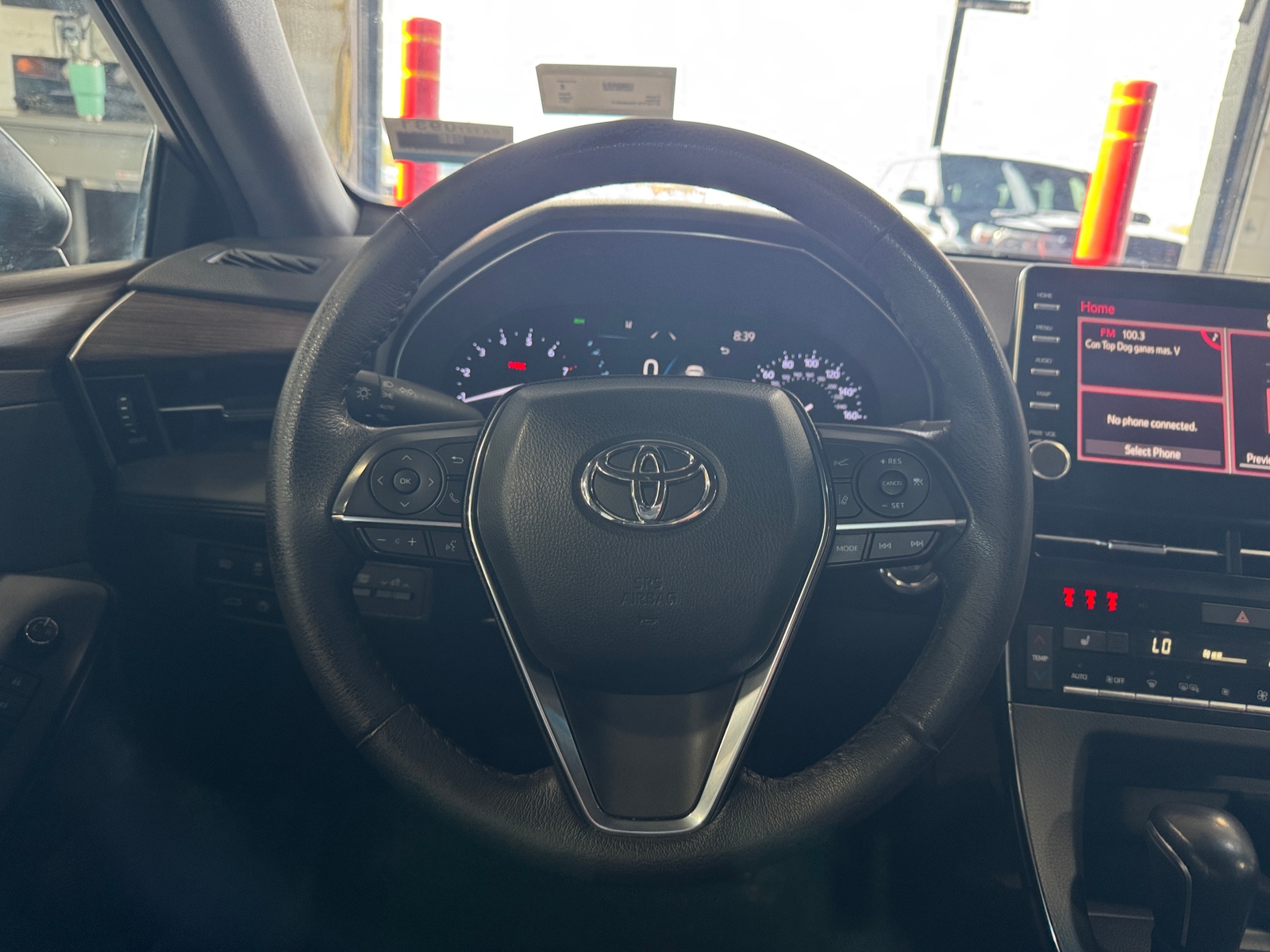 Thumbnail: 2021 Toyota Avalon - 4