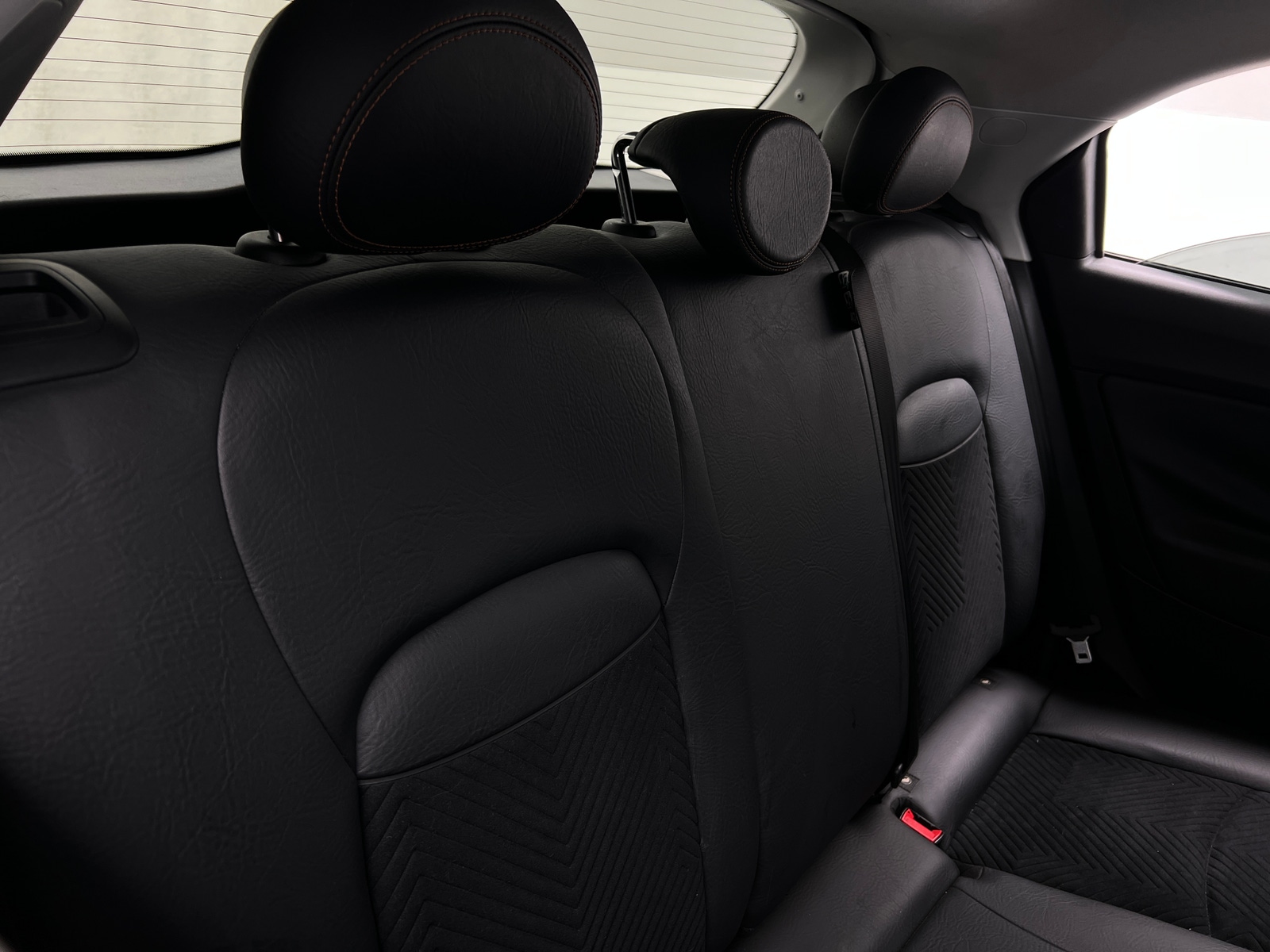 Thumbnail: 2017 Fiat 500X - 6