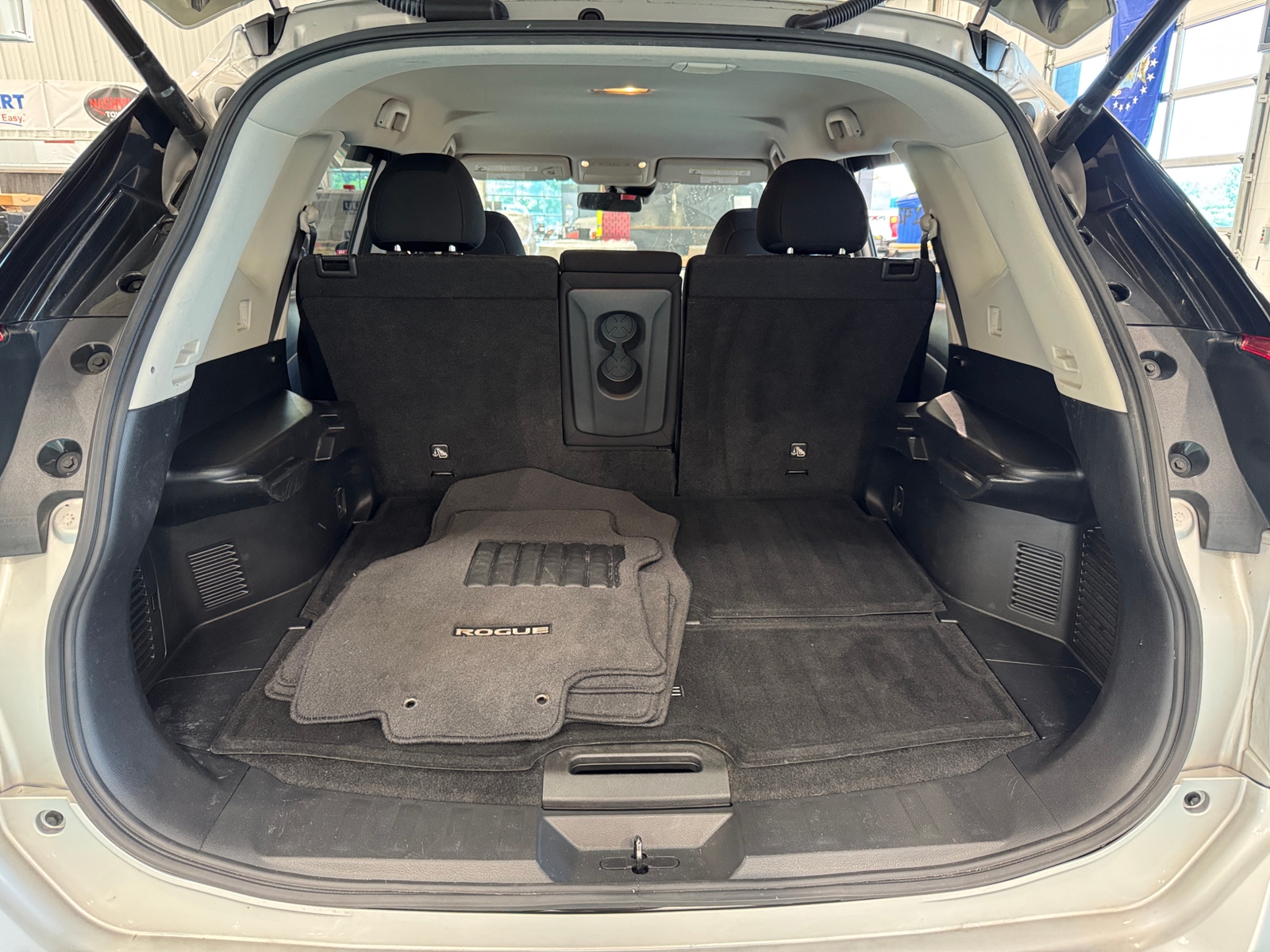 Thumbnail: 2020 Nissan Rogue - 7