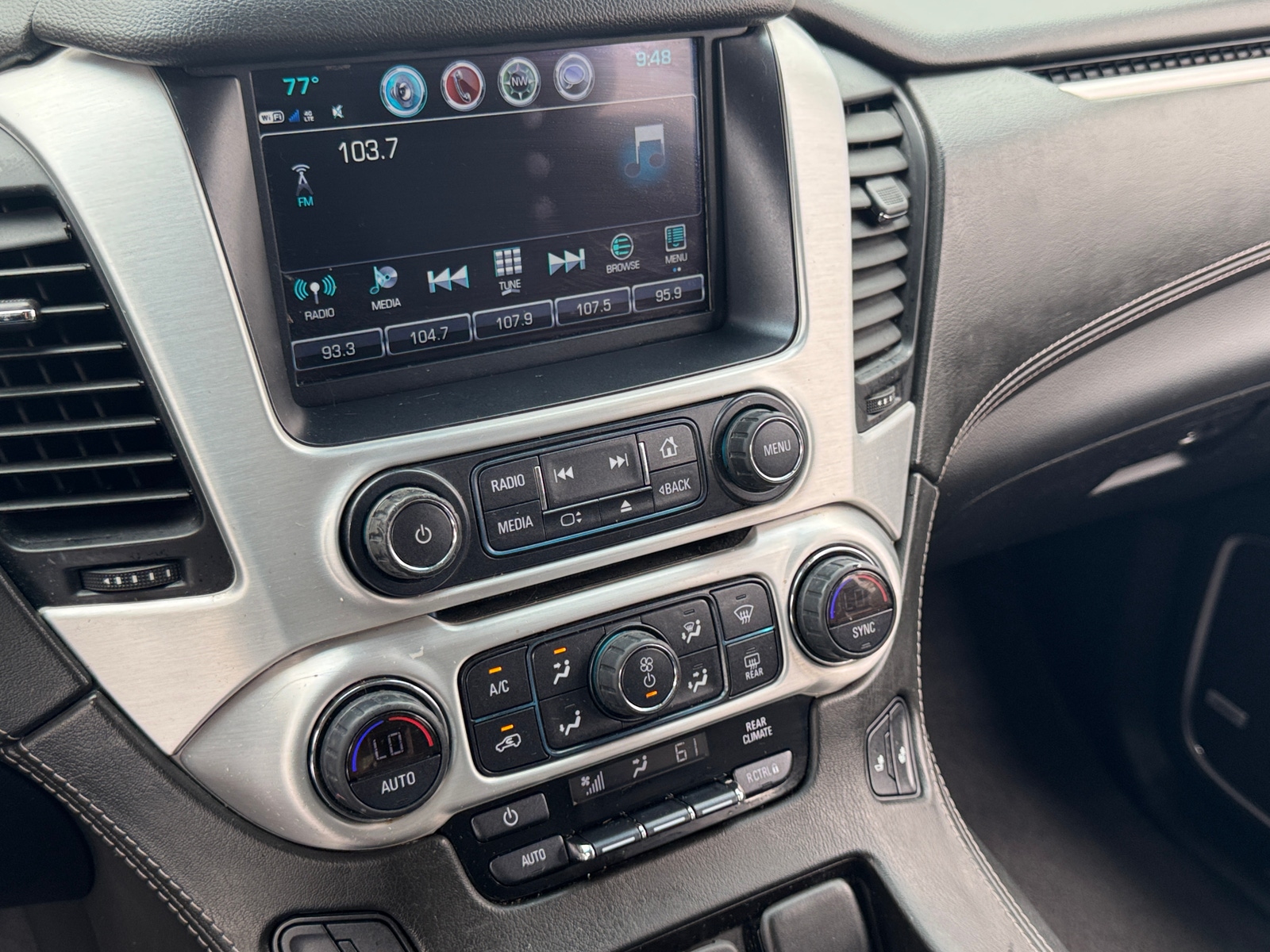 Thumbnail: 2020 GMC Yukon - 3