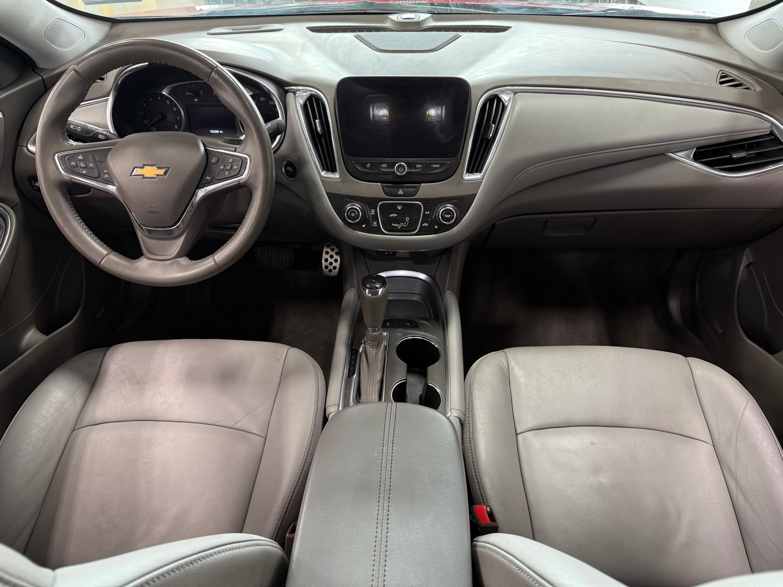 Thumbnail: 2016 Chevrolet Malibu - 2