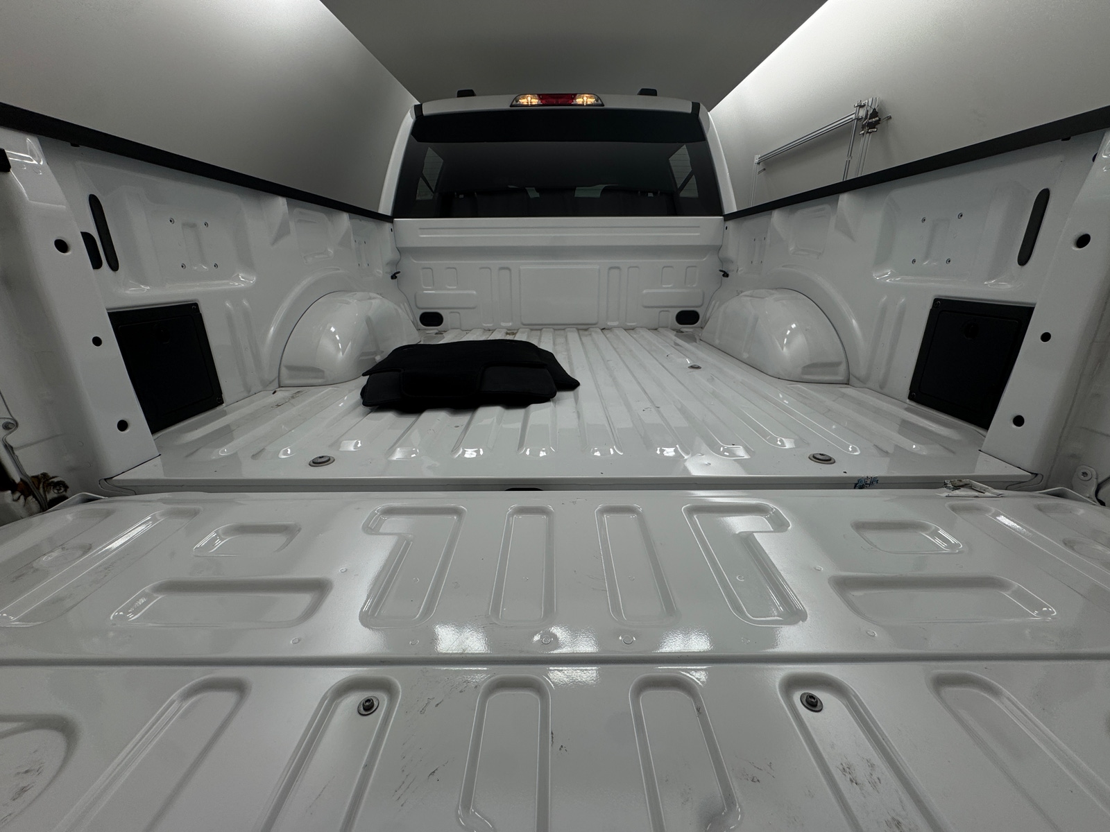 Thumbnail: 2024 Ford Econoline - 7