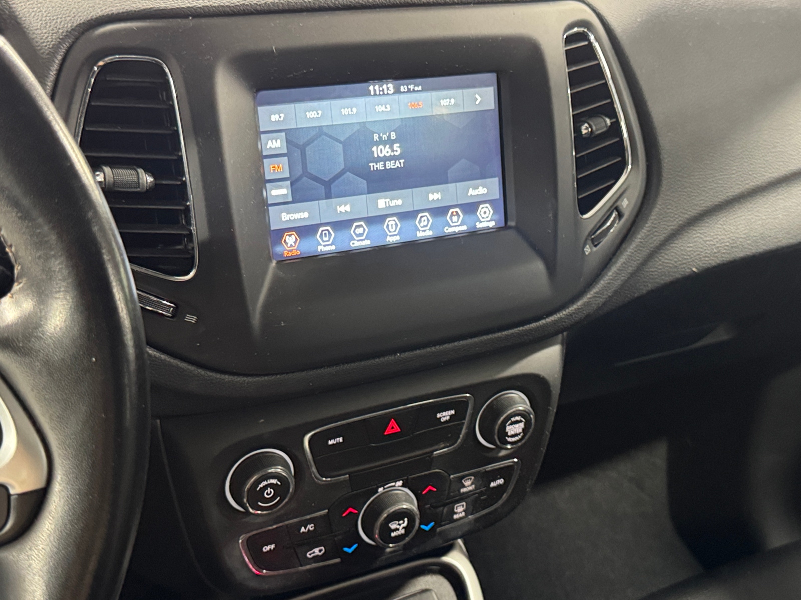 Thumbnail: 2019 Jeep Compass - 4