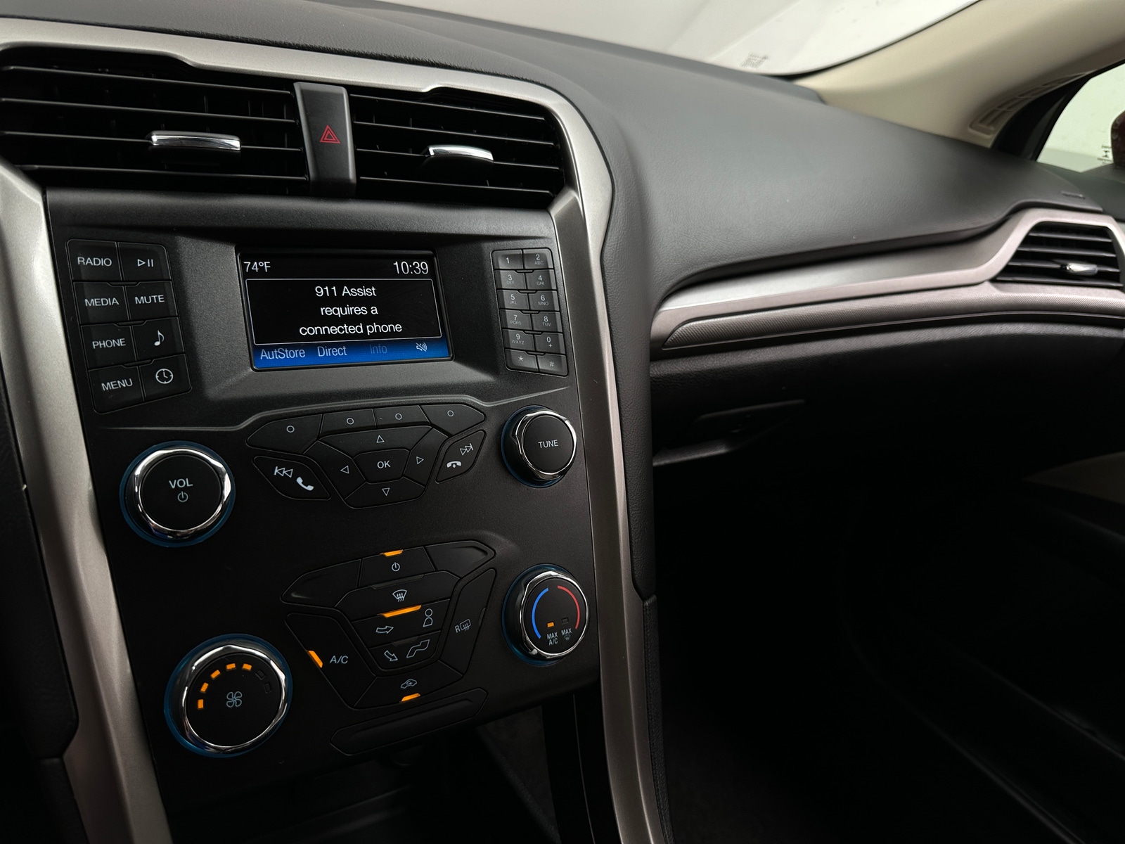 Thumbnail: 2019 Ford Fusion - 4
