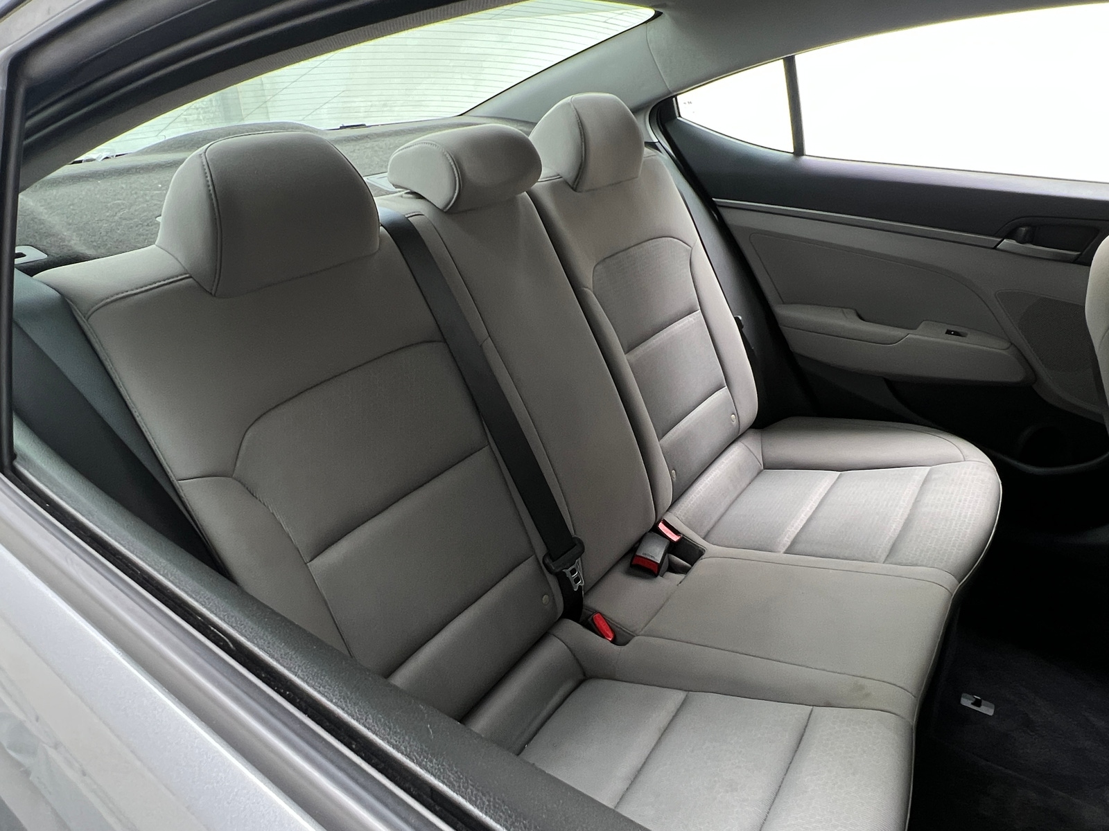 Thumbnail: 2017 Hyundai Elantra - 6