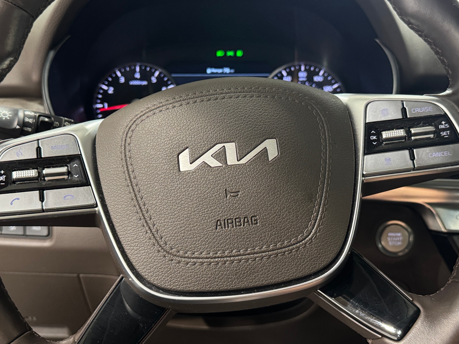 Thumbnail: 2022 Kia Telluride - 4