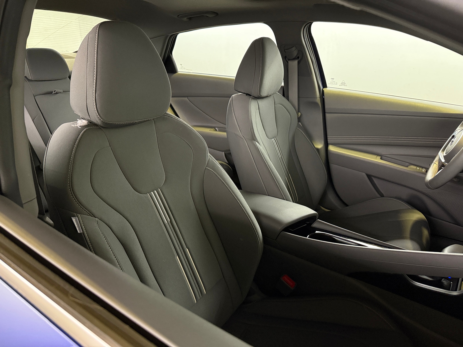 Thumbnail: 2021 Hyundai Elantra - 2