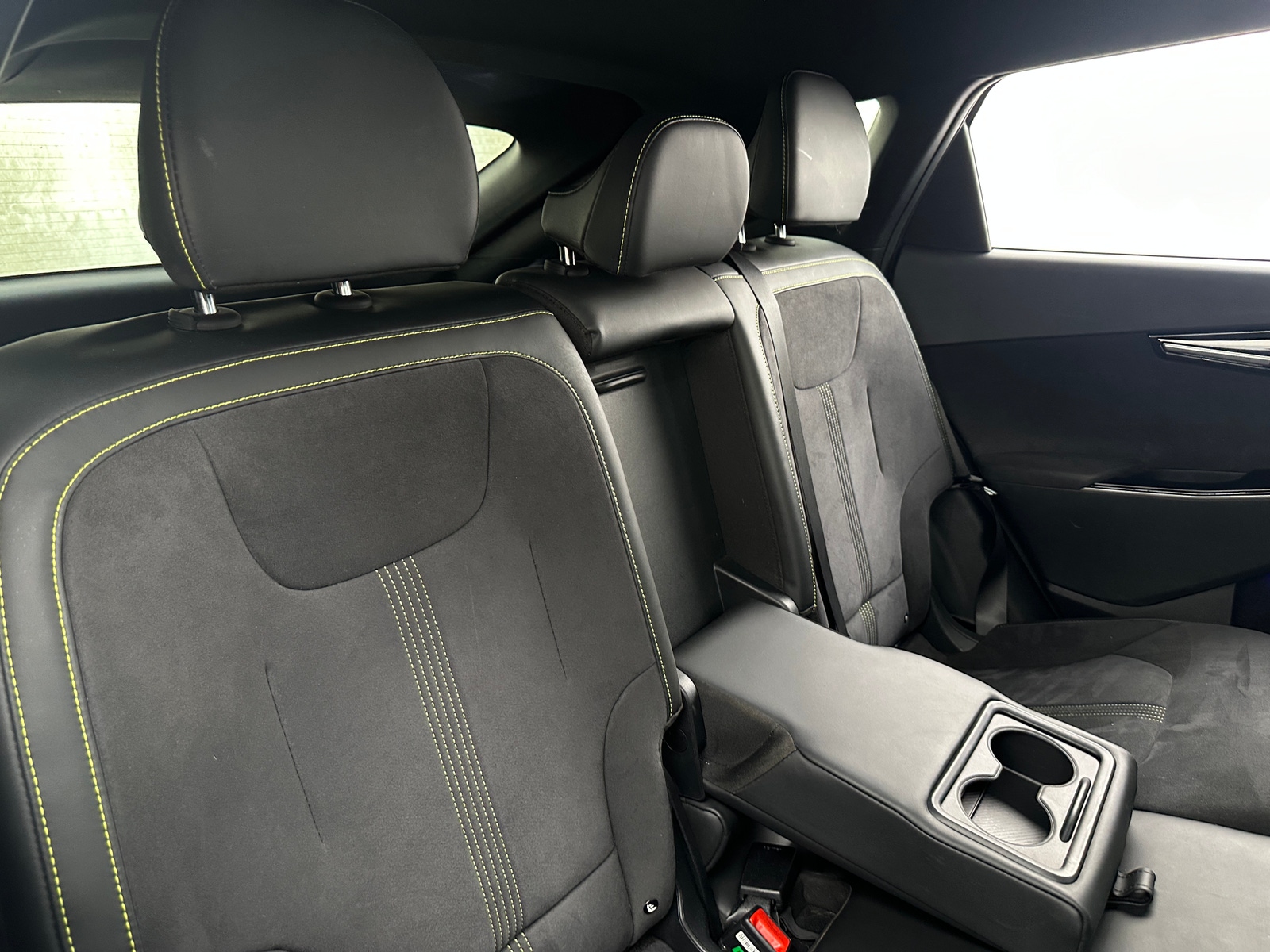 Thumbnail: 2023 Kia EV6 - 5