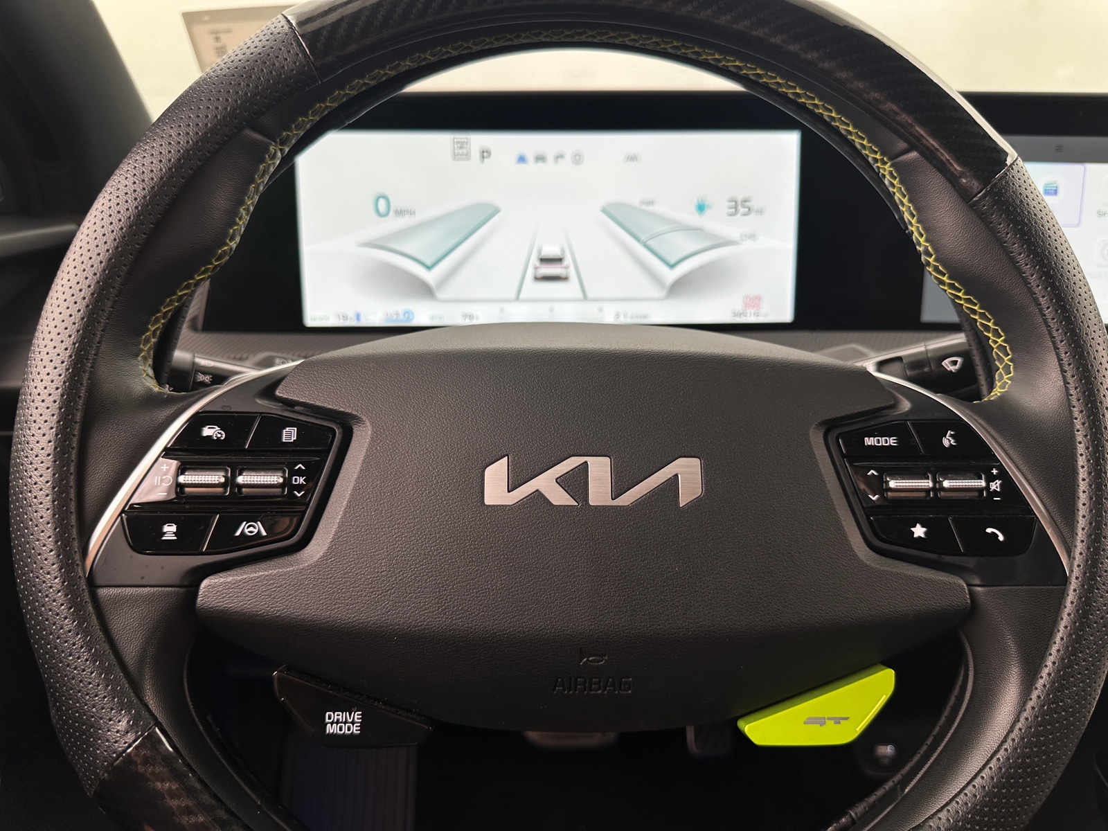 Thumbnail: 2023 Kia EV6 - 4